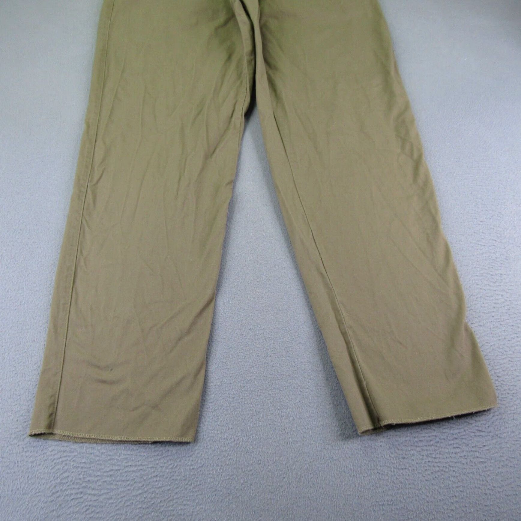 Nike VINTAGE Nike Mens Chino Pants Beige 40x36 Straight Leg Cotton Pleated Golf Sports Size US 40 / EU 56 - 3 Thumbnail