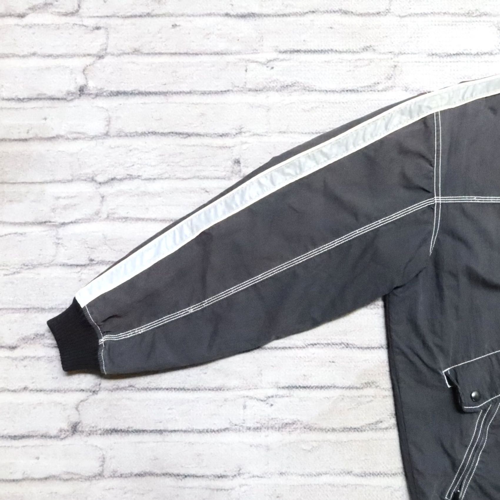 Vintage VINTAGE Droors Racing Division Bomber Jacket Mens L Black Script Size US L / EU 52-54 / 3 - 5 Thumbnail