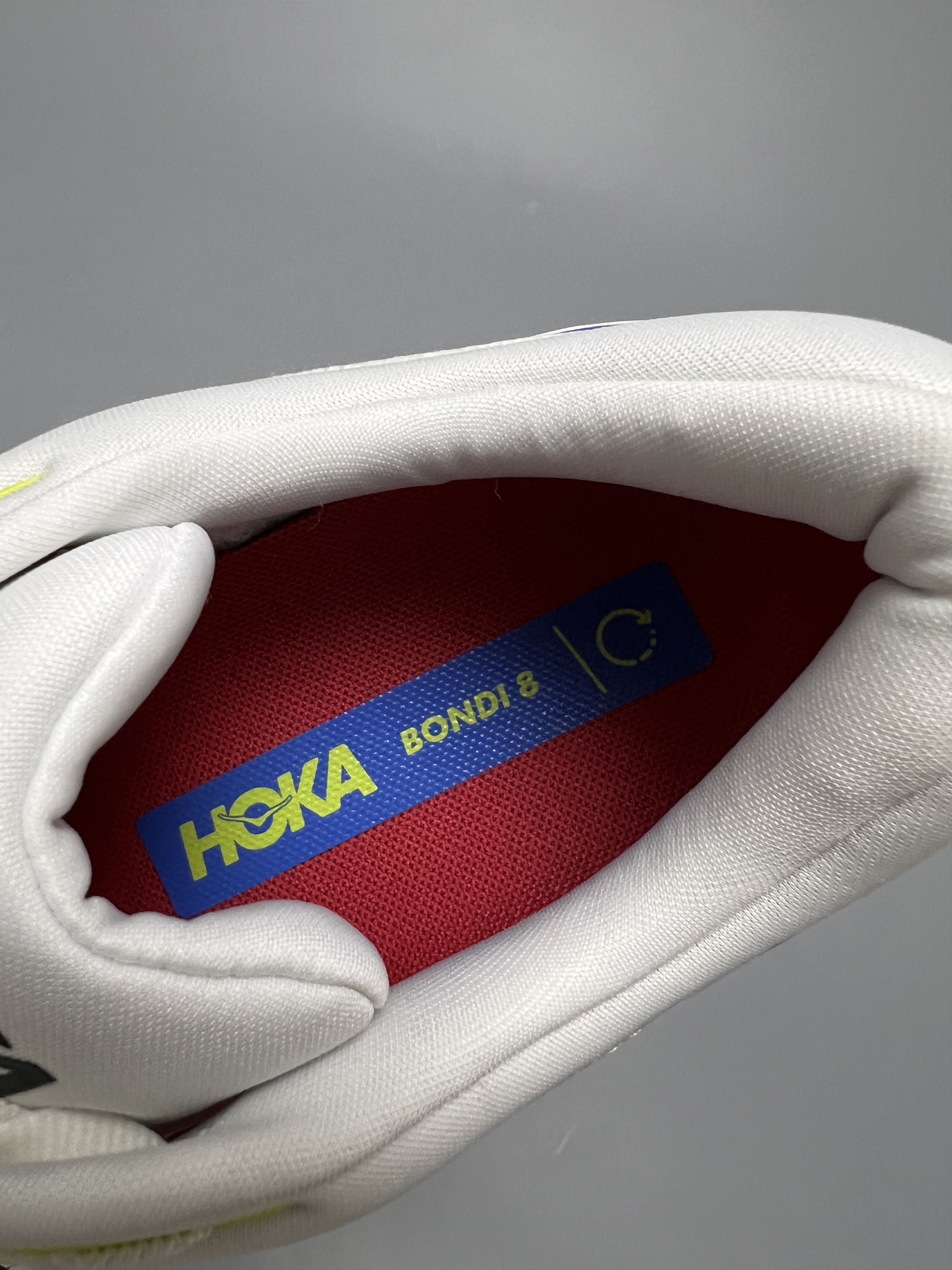 Hoka 8.5 EE Hoka One One Bondi 8 Wide Running Shoes Gym Walking Size US 8.5 / EU 41-42 - 17 Thumbnail