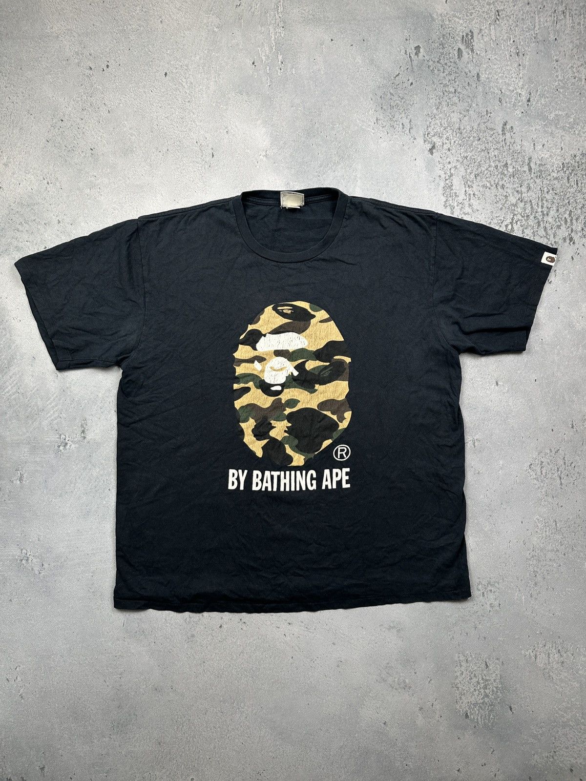 Bape Bape 1st Camo Big Ape By Bathing Rare Vintage Tee Size US XXL / EU 58 / 5 - 1 Thumbnail