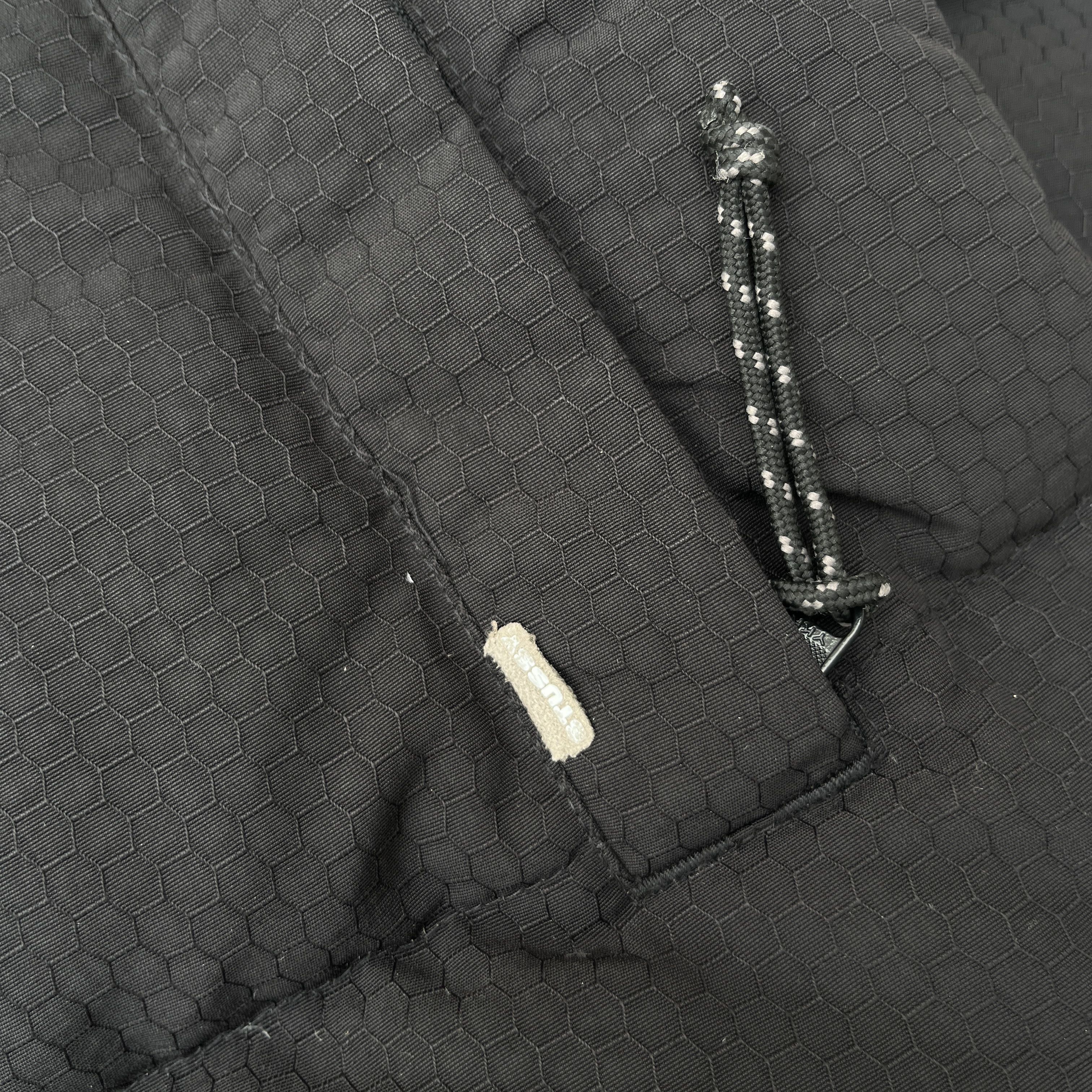 Stussy Vintage stussy black puffer Size US L / EU 52-54 / 3 - 3 Thumbnail