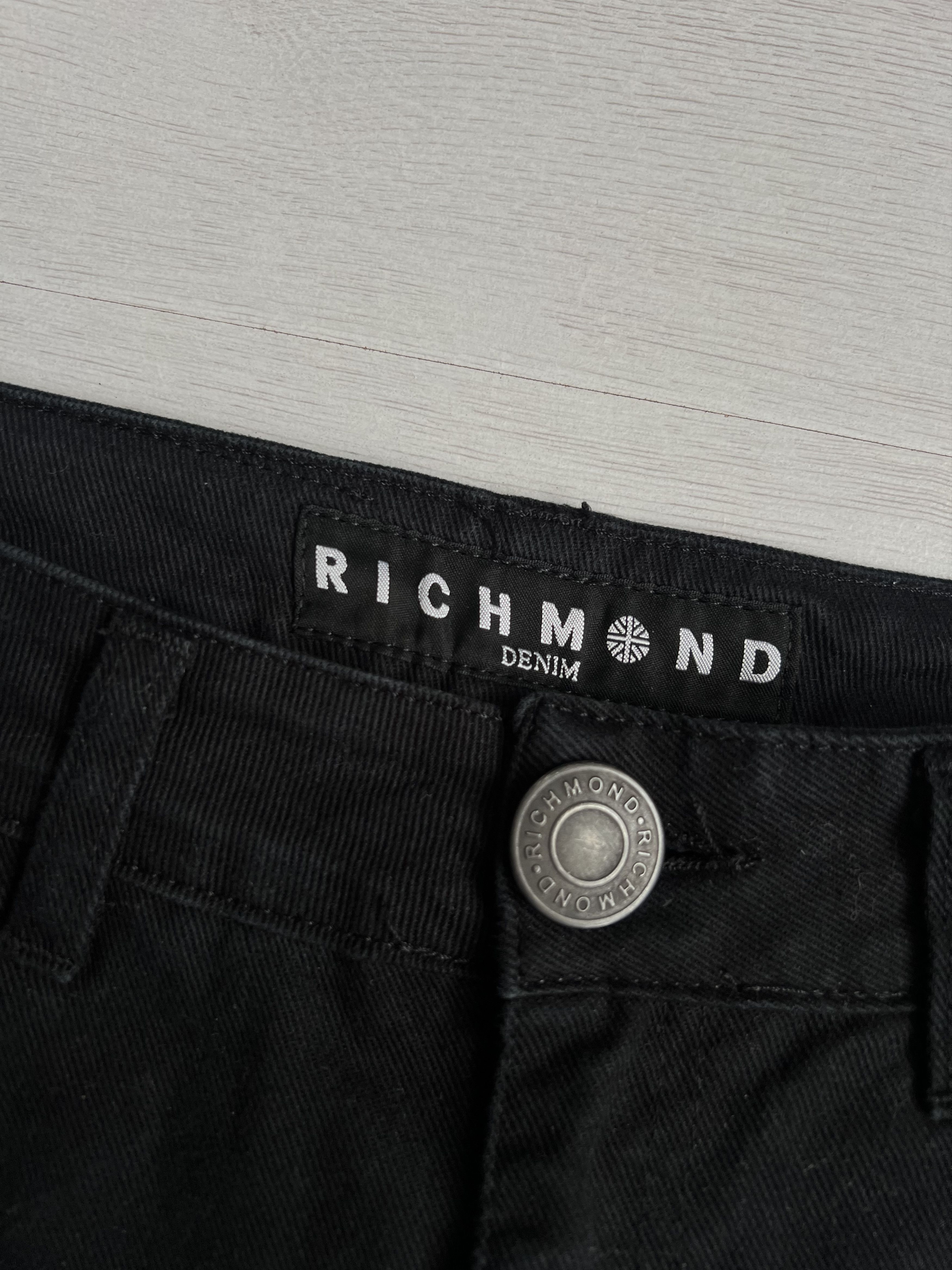 Richmond Denim Richmond Jeans Black Denim Size 30" / US 8 / IT 44 - 4 Thumbnail