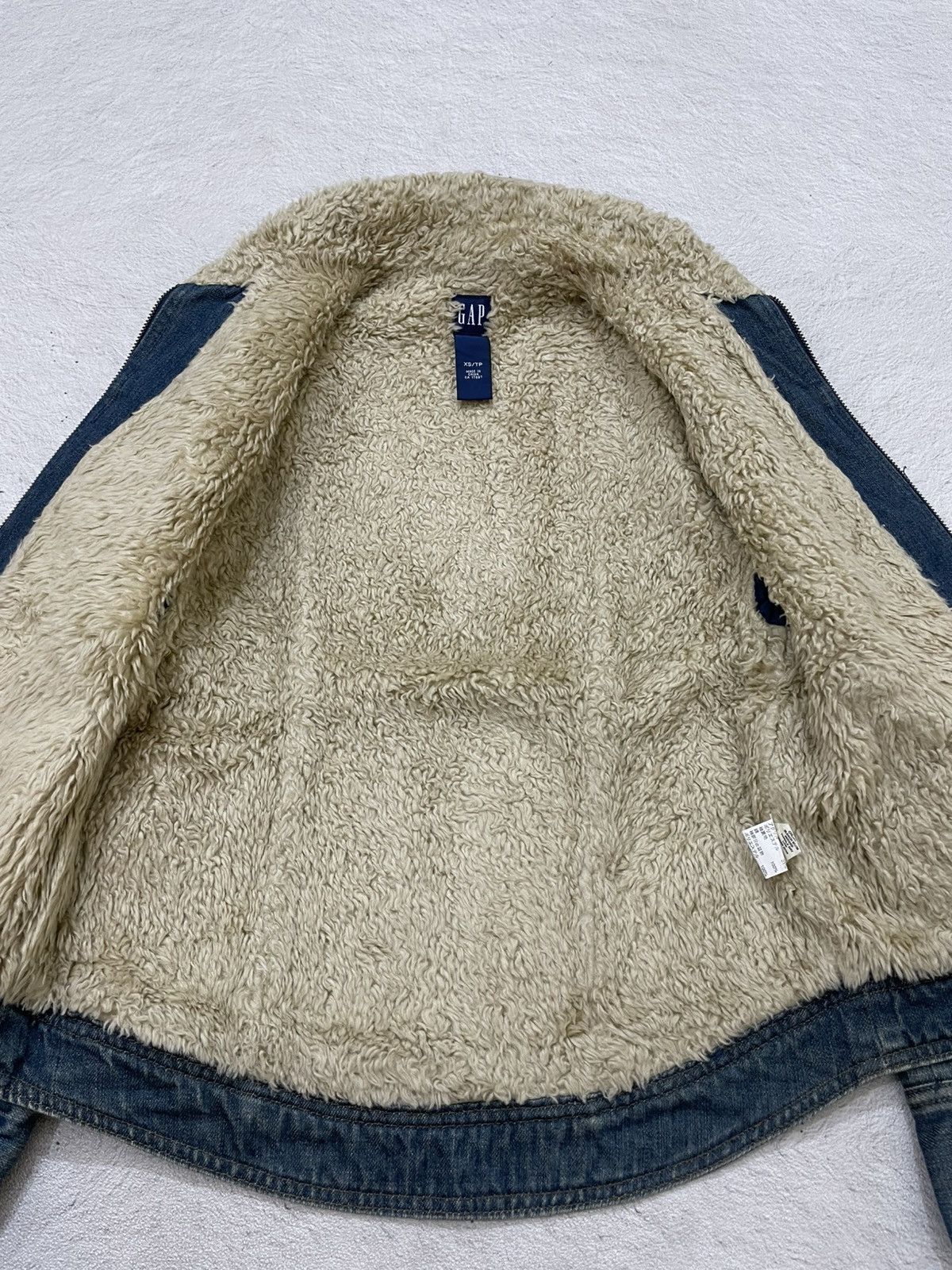 Japanese Brand 2000s Japanese Denim Fur Jacket Mudwash Y2K Japan If6was9 Size US S / EU 44-46 / 1 - 5 Thumbnail