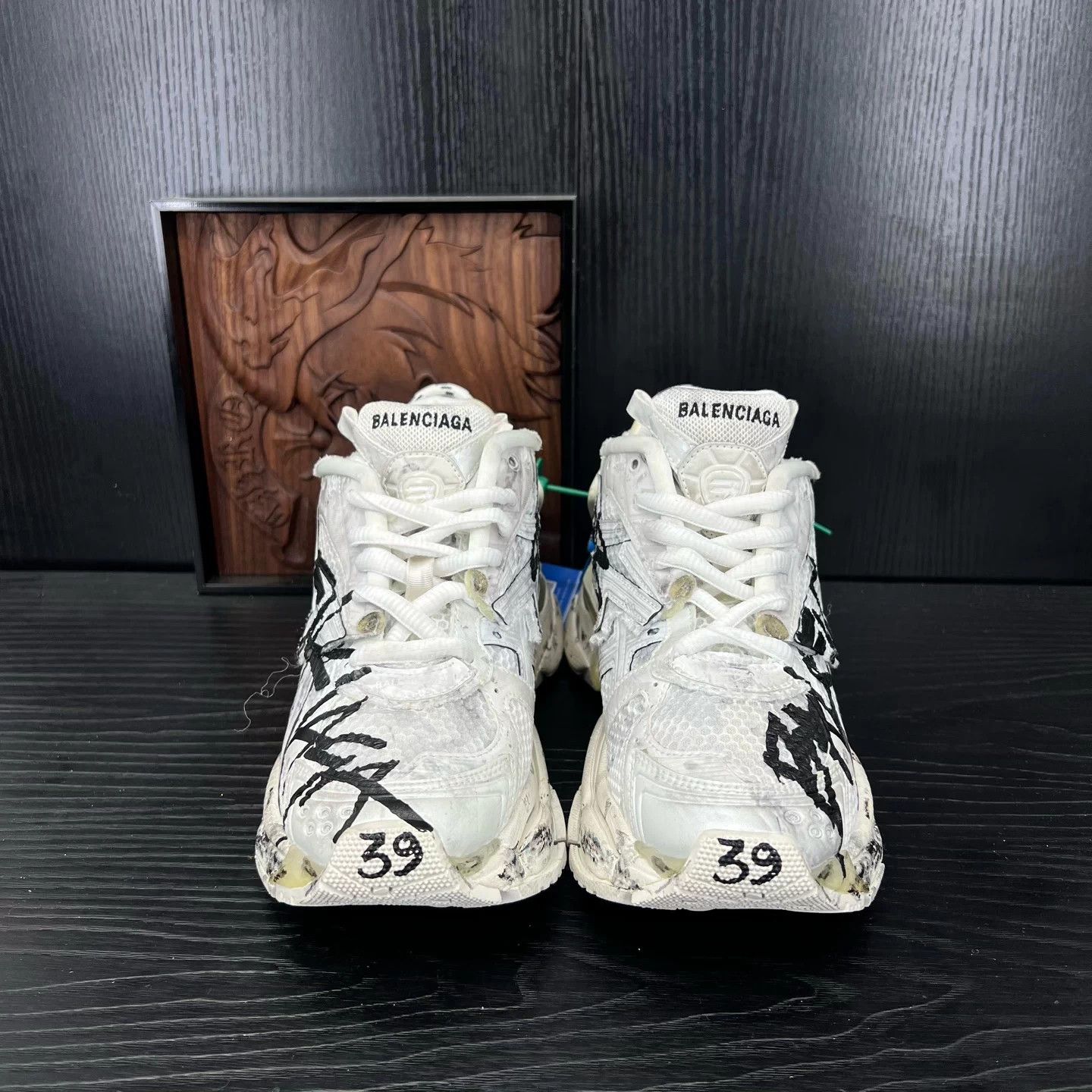 Balenciaga Balenciaga Runner Distressed Black & White Like New Size US 6 / EU 39 - 8 Thumbnail