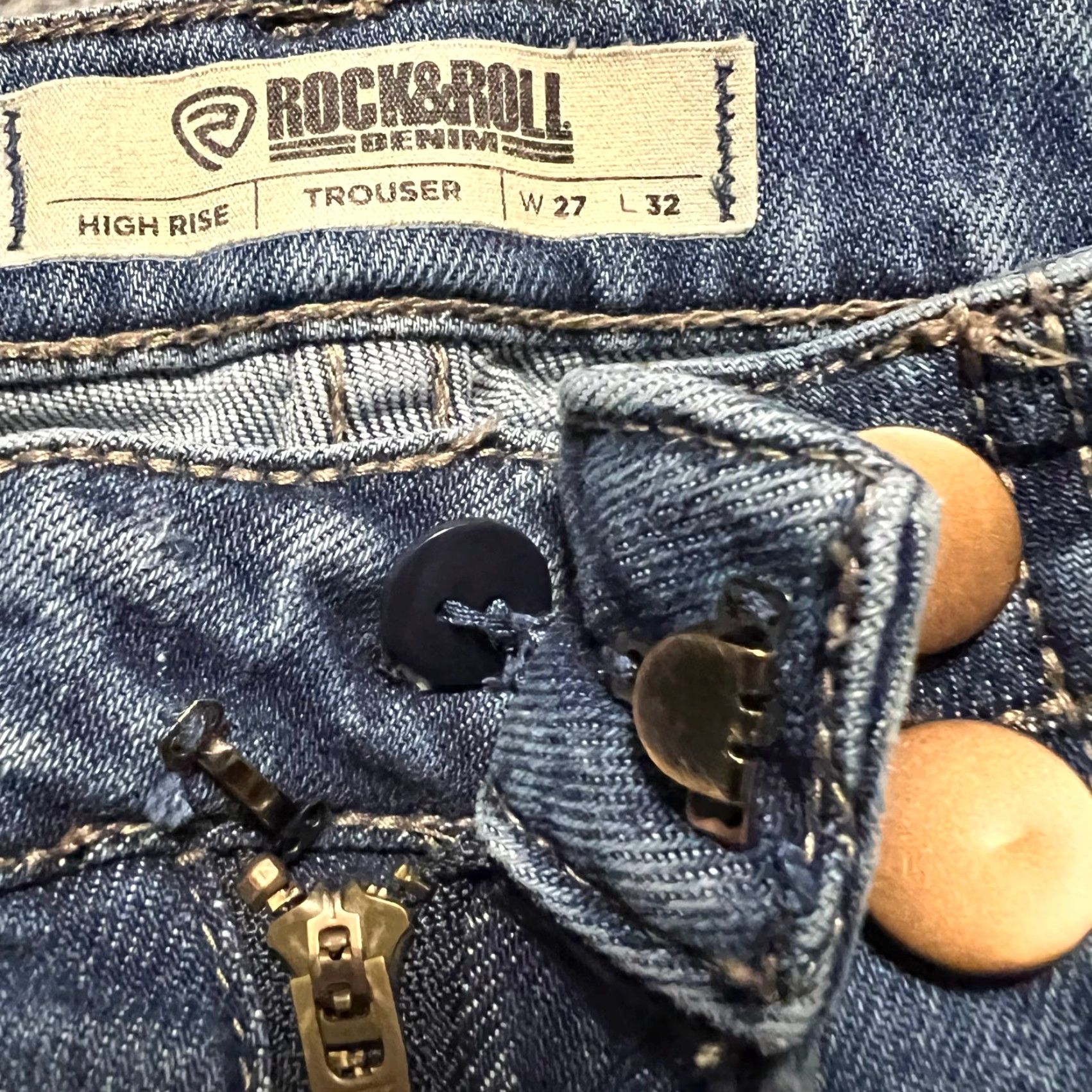 Vintage Rock & Roll Cowgirl Jeans Womens 27 x 32 Blue Mid Rise Flare Western Riding Chore Mens? Womens Size 27" / US 4 / IT 40 - 6 Thumbnail