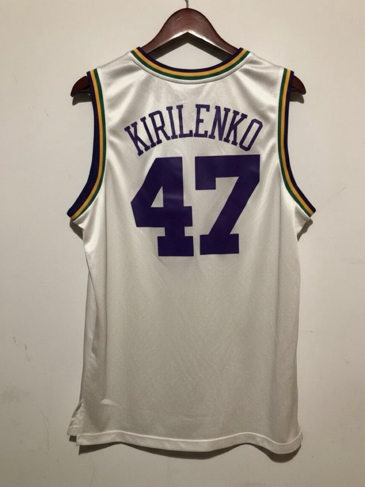 Reebok Y2K Reebok 2002-06 Utah Jazz Andrei Kirilenko White Jersey Size US L / EU 52-54 / 3 - 2 Thumbnail