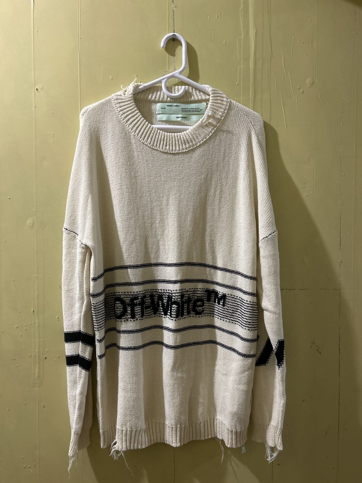 Off-White Off-White Logo Sweater Size US S / EU 44-46 / 1 - 1 Thumbnail
