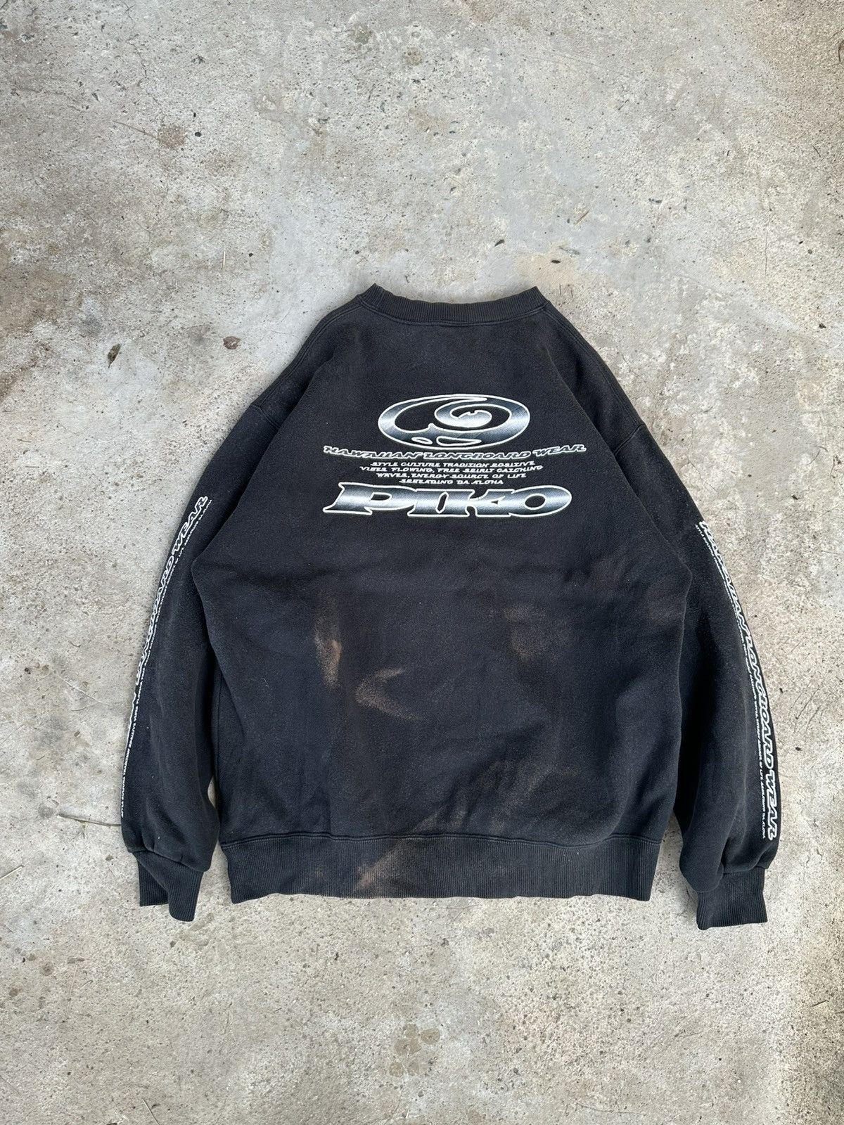 Vintage Vintage 2000's Piko Hawaiian Surf Faded Sweatshirts Size US L / EU 52-54 / 3 - 1 Thumbnail