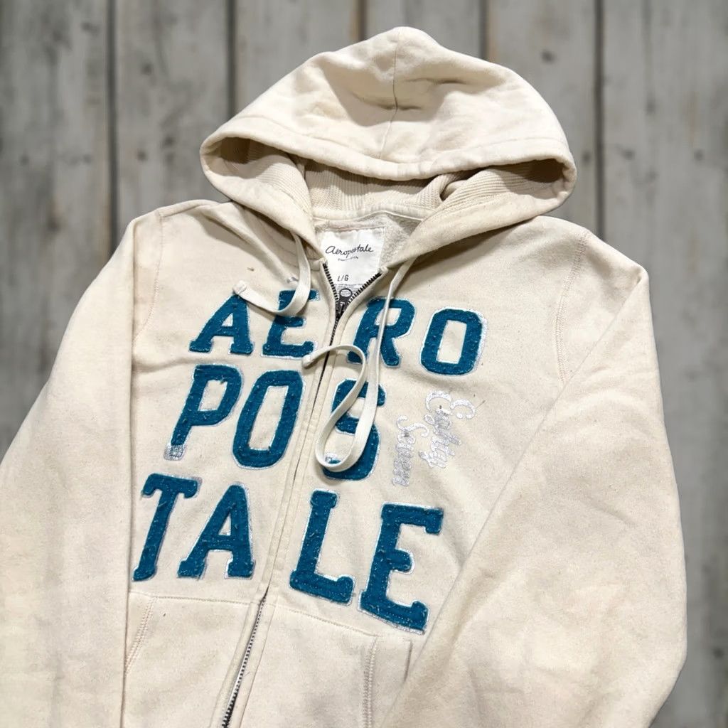 Aeropostale VINTAGE Aeropostale Jacket Womens L Beige Fullzip Hooded Embroidered Distressed White Blue Stained Casual 90s Womens Size L / US 10 / IT 46 - 1 Thumbnail