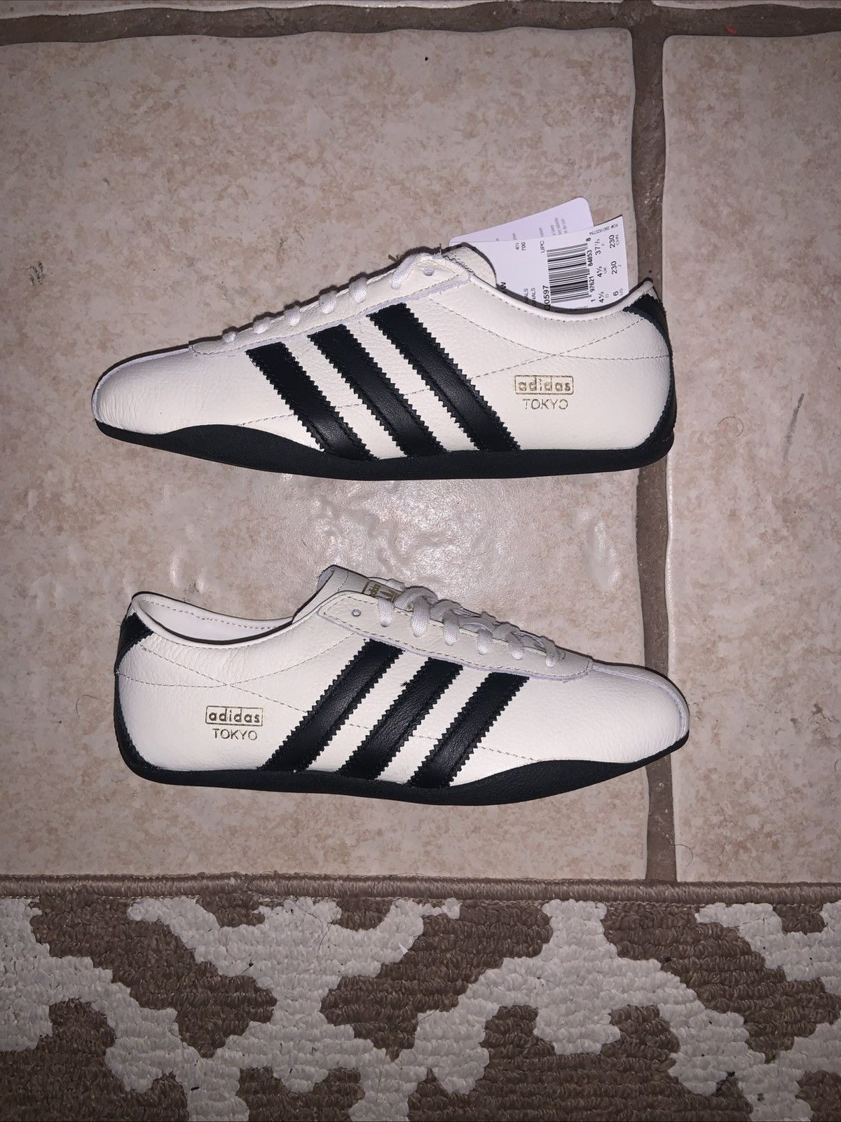 Adidas Women’s Tokyo Adidas - Size 6 - Off White/ Black True 2 Size Size US 6 / IT 36 - 1 Thumbnail