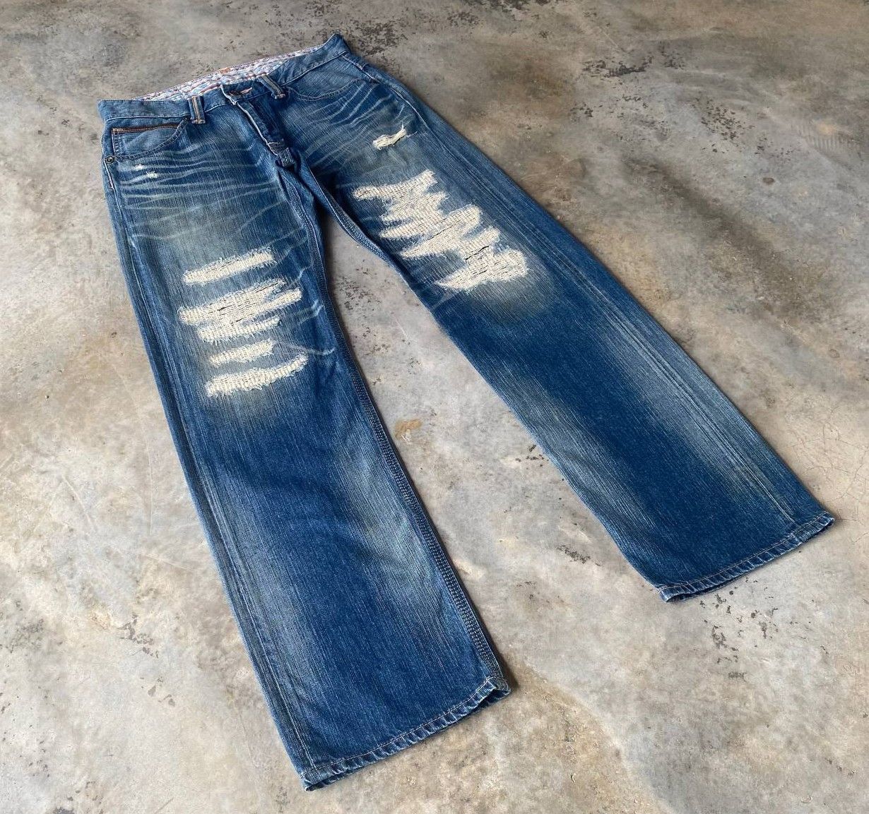 Edwin DISTRESSED CLAWMARKS EDWIN EXCLUSIVE VINTAGE DENIM Size US 33 - 4 Thumbnail
