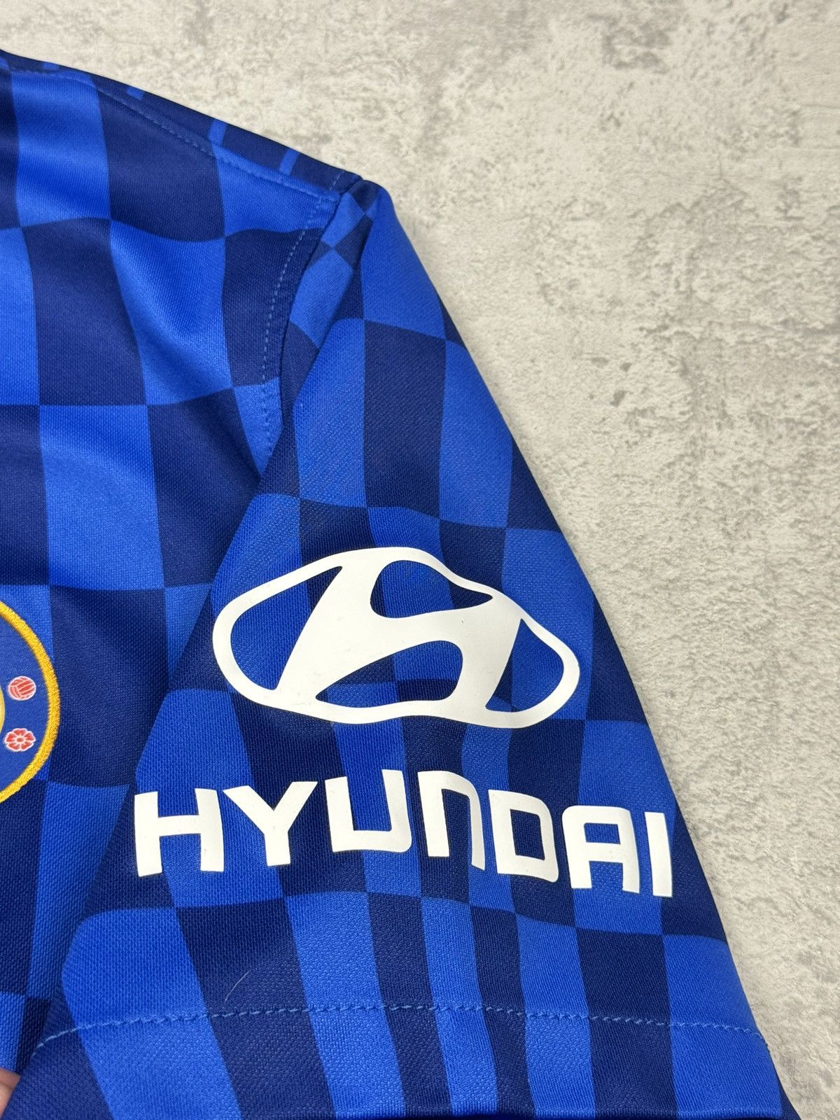Chelsea Soccer Nike Chelsea 2021 Home Shirt Football Soccer Jersey Size L Size US L / EU 52-54 / 3 - 5 Thumbnail