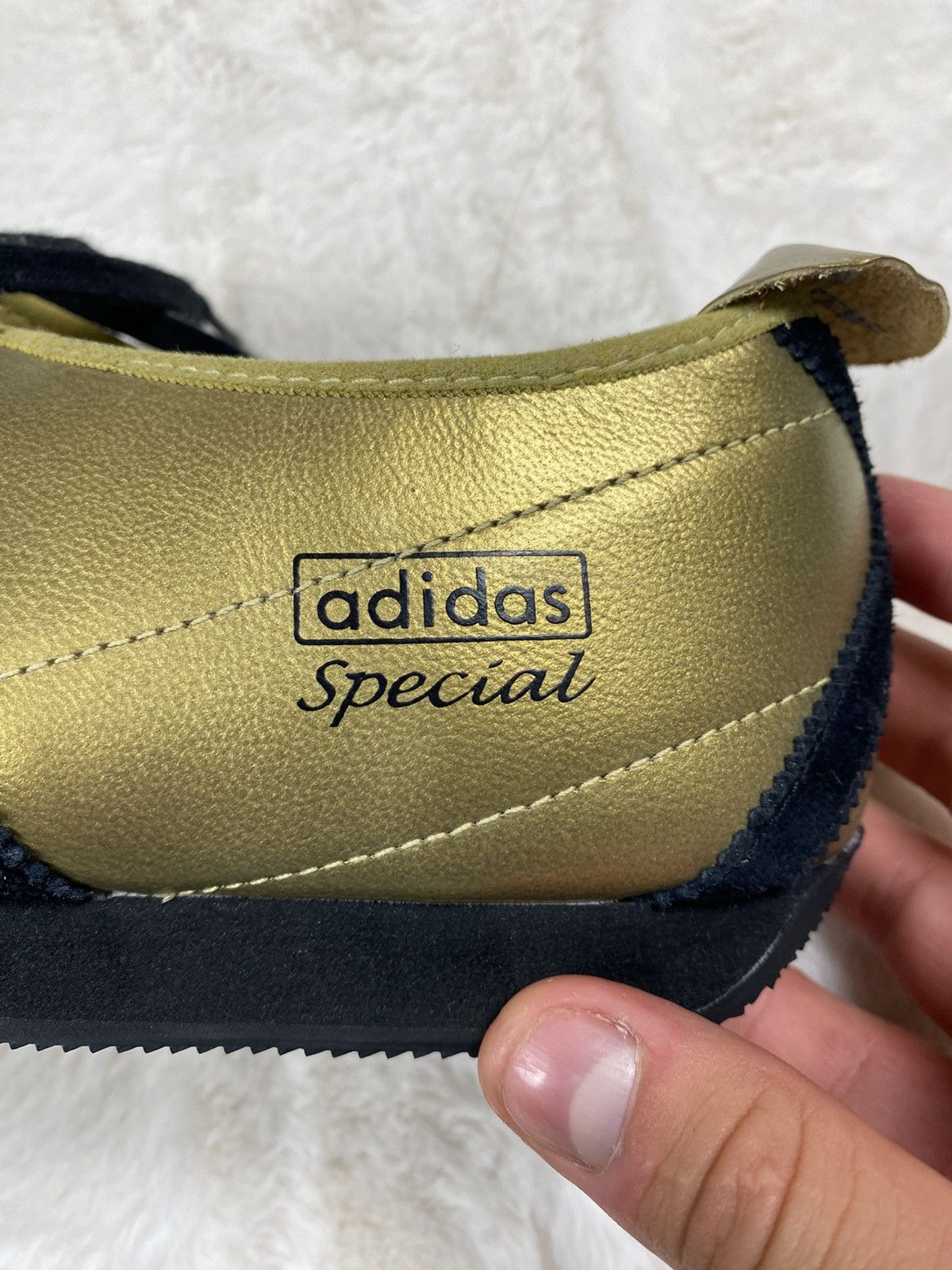 Adidas Rare Adidas Special Gold Edition – Vintage Vibes Only Size US 11 / EU 44 - 10 Thumbnail