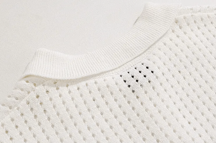 Vintage Korean fashion beige knit polo top Size US L / EU 52-54 / 3 - 6 Thumbnail