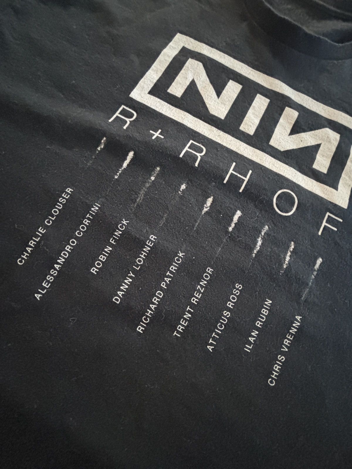 Band Tees Nine Inch Nails Rock & Roll Hall of Fame Induction Shirt Size US XL / EU 56 / 4 - 2 Thumbnail