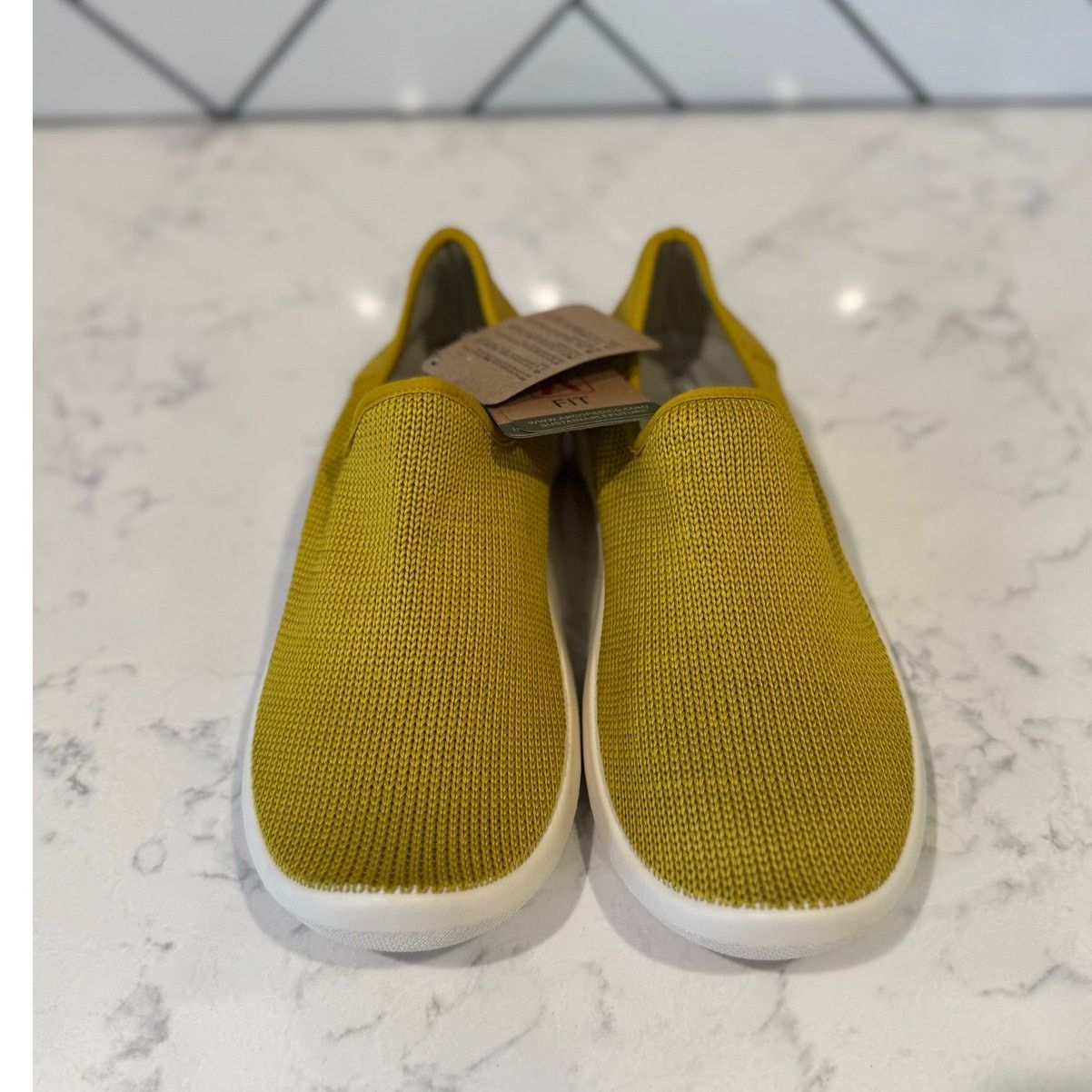 Other Arcopedico Gaia Slip-On Sneakers mustard yellow size W10 M9 Size US 10 / IT 40 - 8 Thumbnail