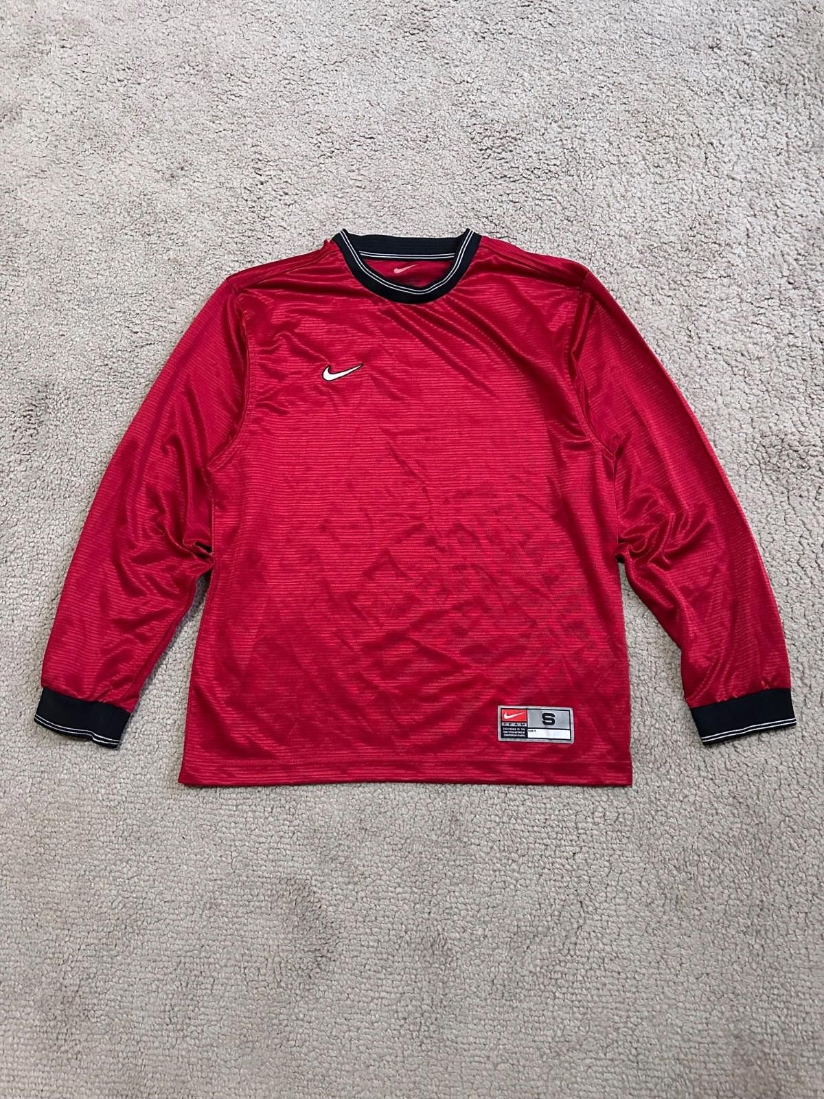 Nike NIKE 2000s FOOTBALL SHIRT SOCCER JERSEY L/S NIKE RED Sz S Size US S / EU 44-46 / 1 - 1 Thumbnail