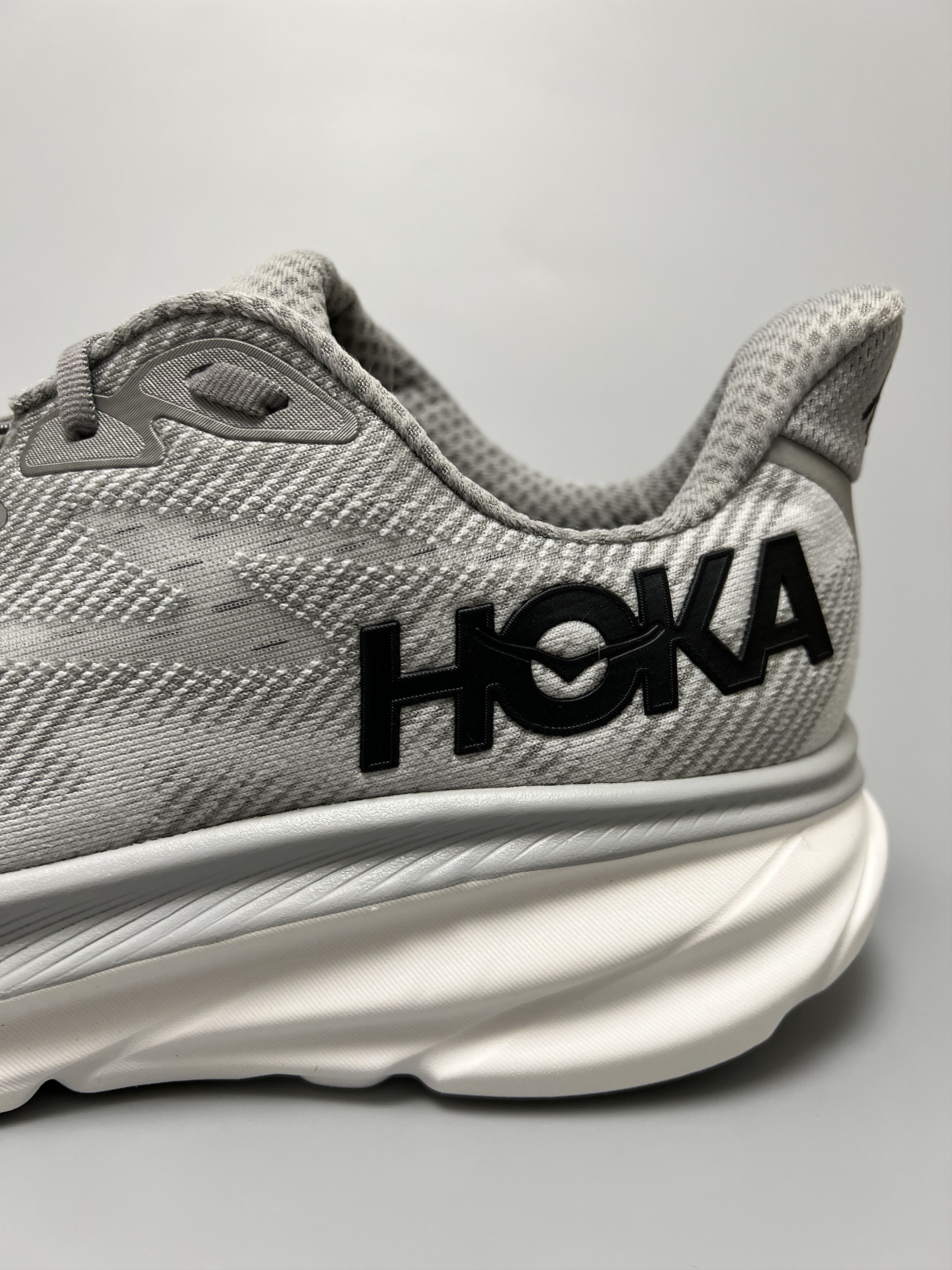 Hoka 11.5EE Hoka One One Clifton 9 Wide Running Shoes Walking Gym Size US 11.5 / EU 44-45 - 9 Thumbnail