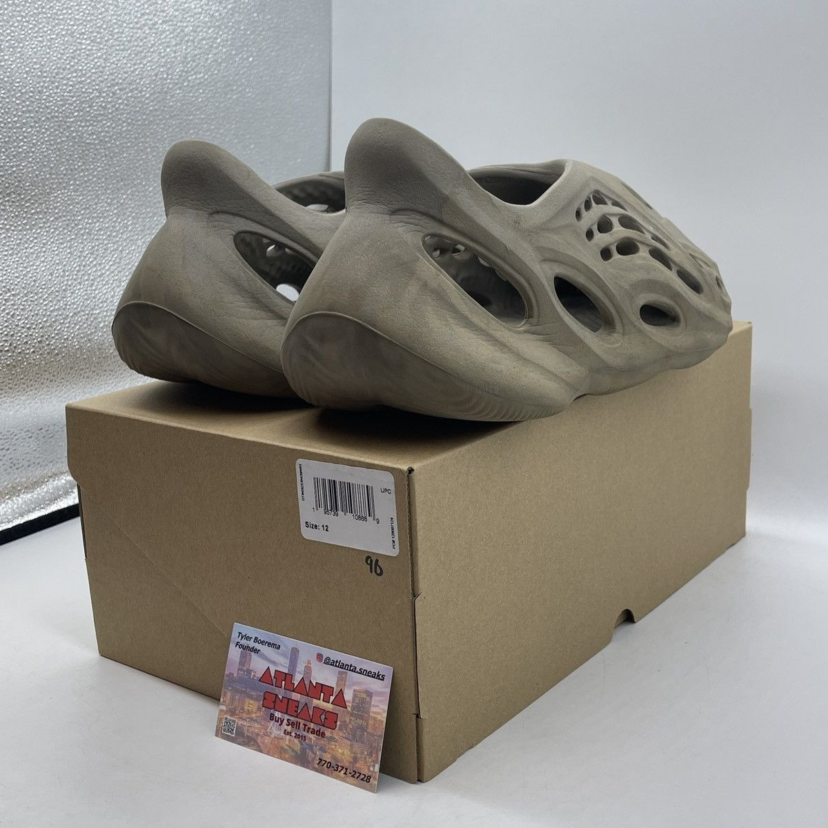 Yeezy foam runner stone sage