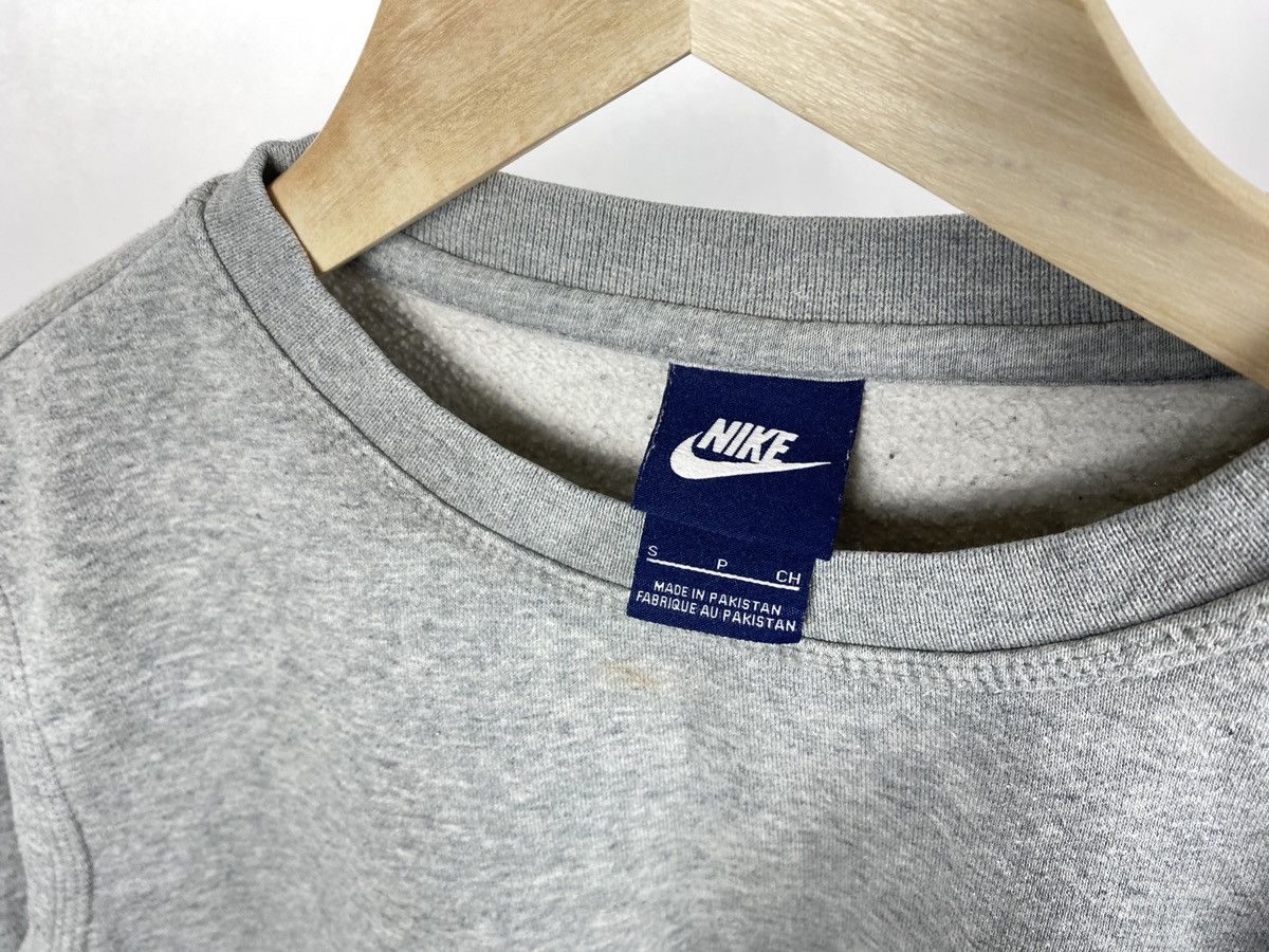 Nike Nike Sweatshirt Trashed Mini Swoosh Vintage Size US S / EU 44-46 / 1 - 7 Thumbnail