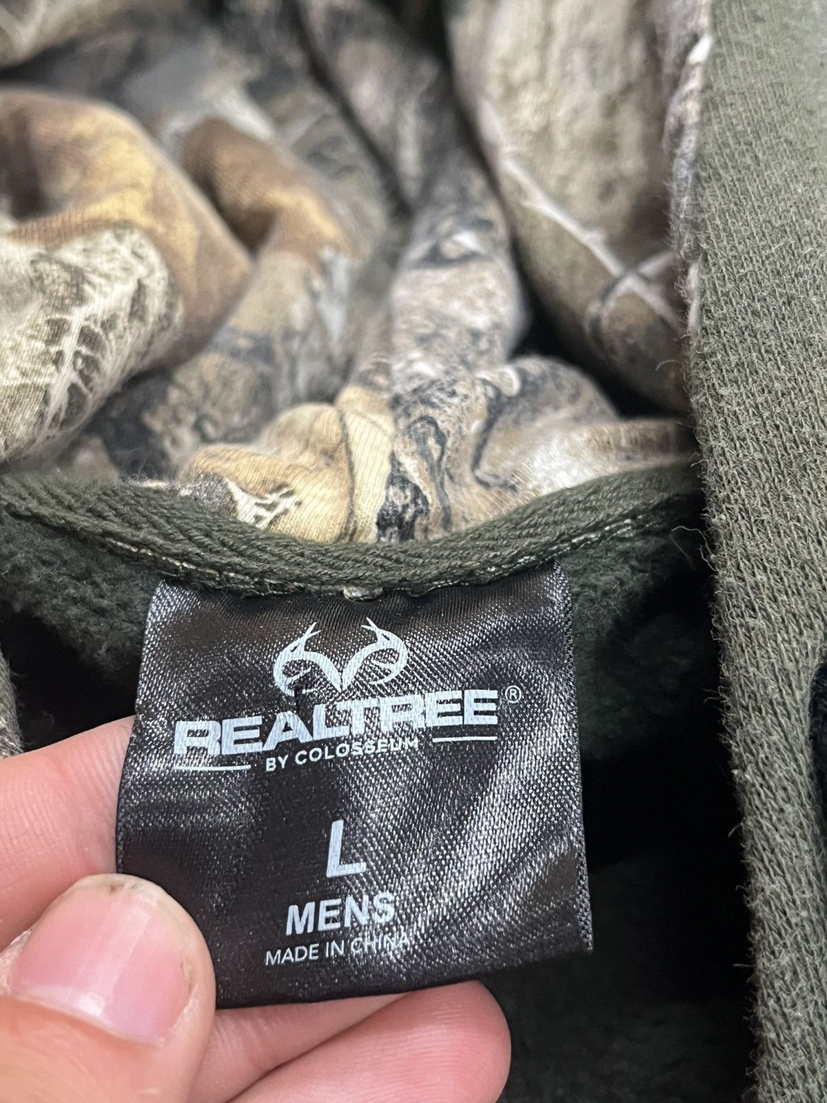 Realtree × Vintage Real tree camo vintage y2k earth tone streetwear hype skater Size US L / EU 52-54 / 3 - 8 Thumbnail