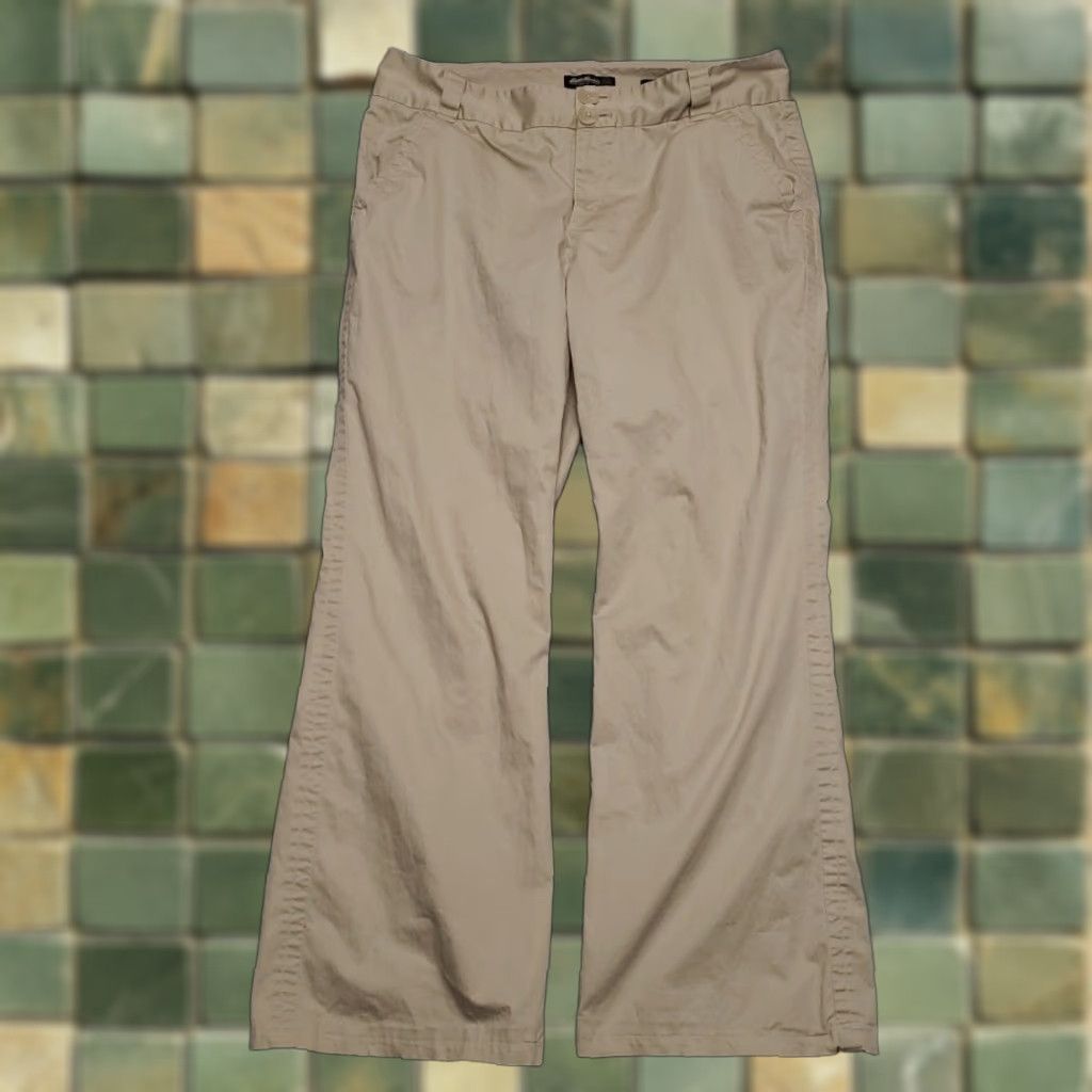 Eddie Bauer VINTAGE Eddie Bauer Pants Womens 10 Beige Blakely Fit Wide Leg Slight Stretch Casual Size 32" / US 10 / IT 46 - 1 Thumbnail