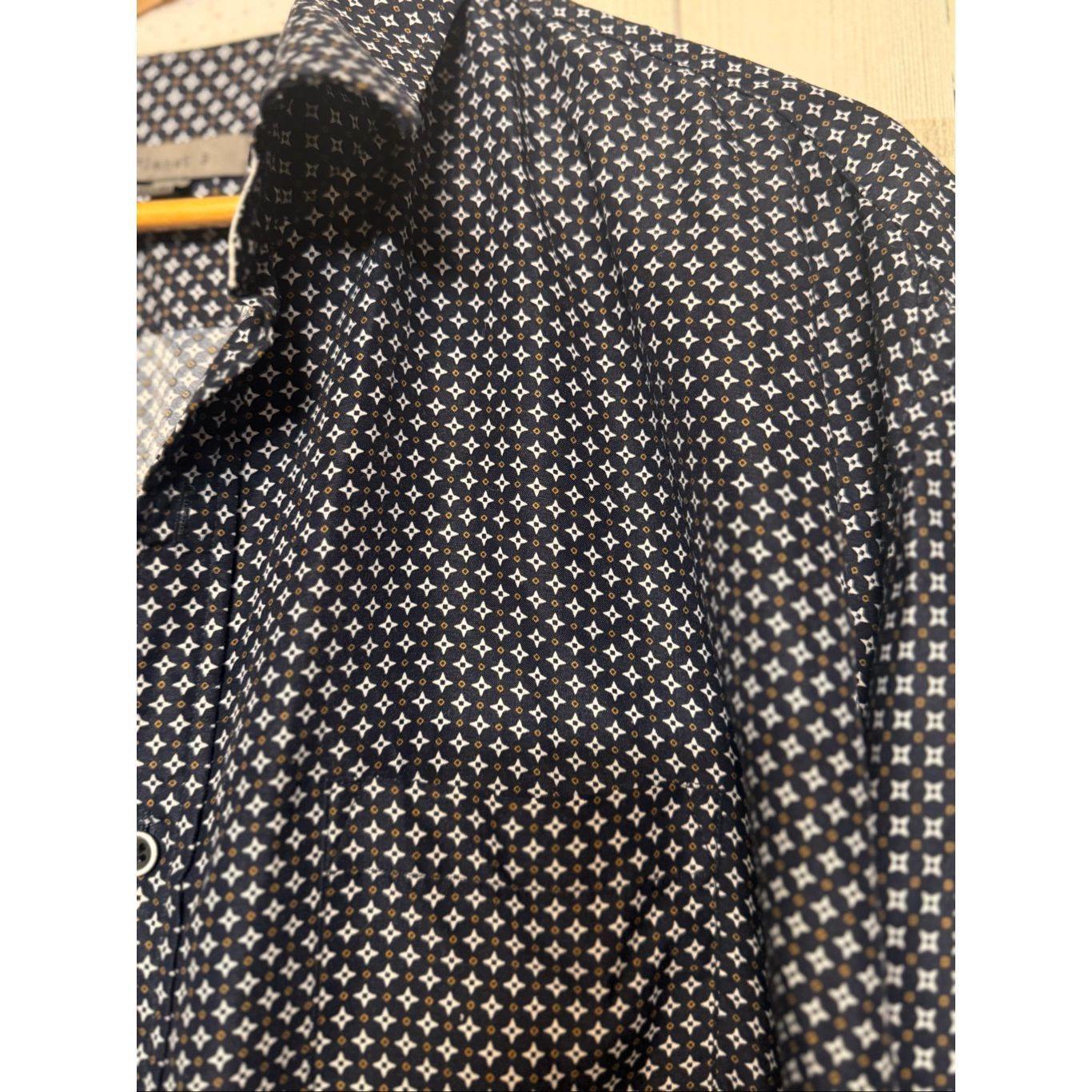 Free Planet Planet B Men’s Short Sleeve Button Up Shirt Blue Geometric P Size US XXL / EU 58 / 5 - 6 Thumbnail