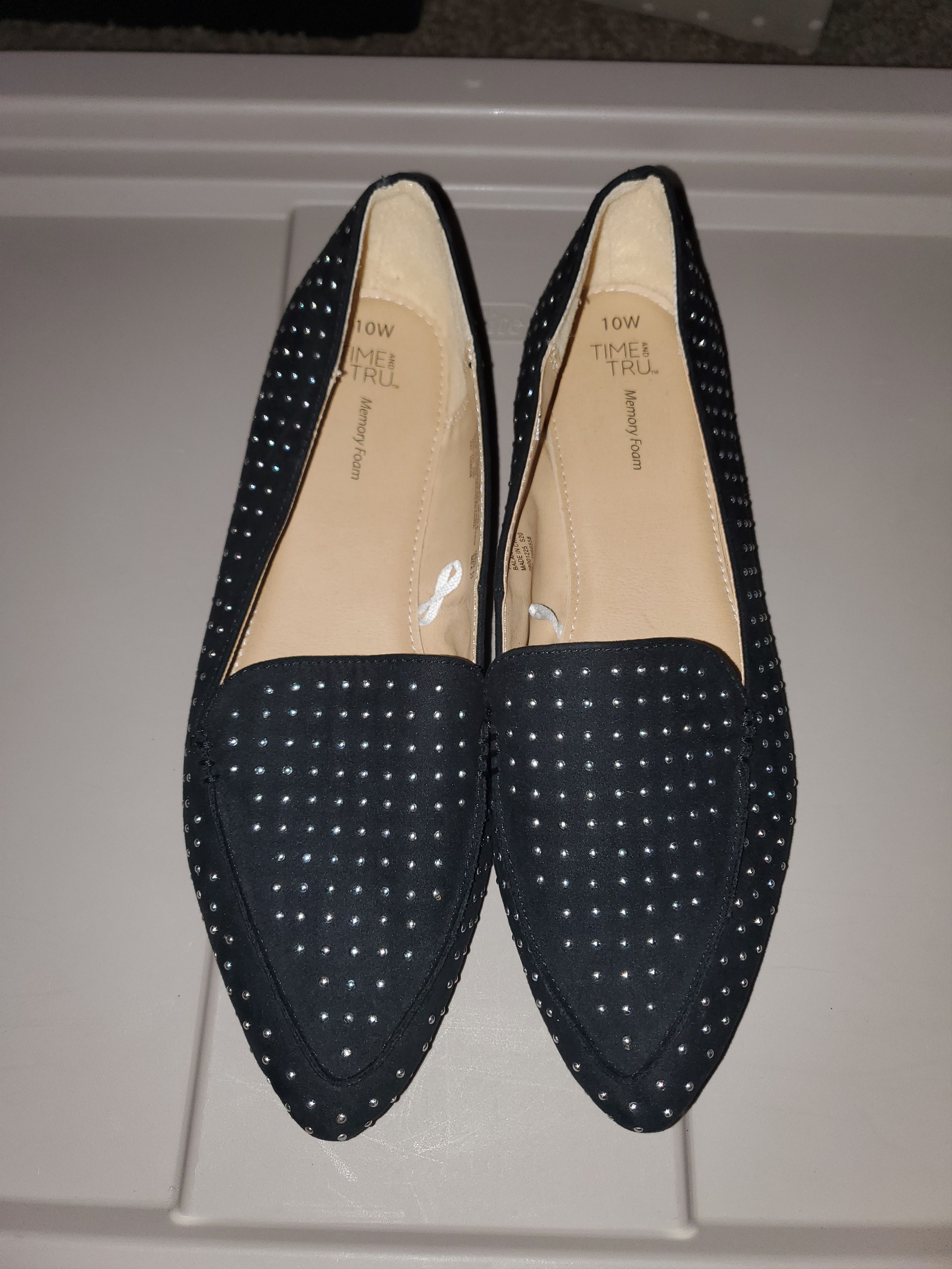 Other *NWOT* Black studded flats w/ memory foam (size 10 wide) Size US 10 / IT 40 - 1 Thumbnail