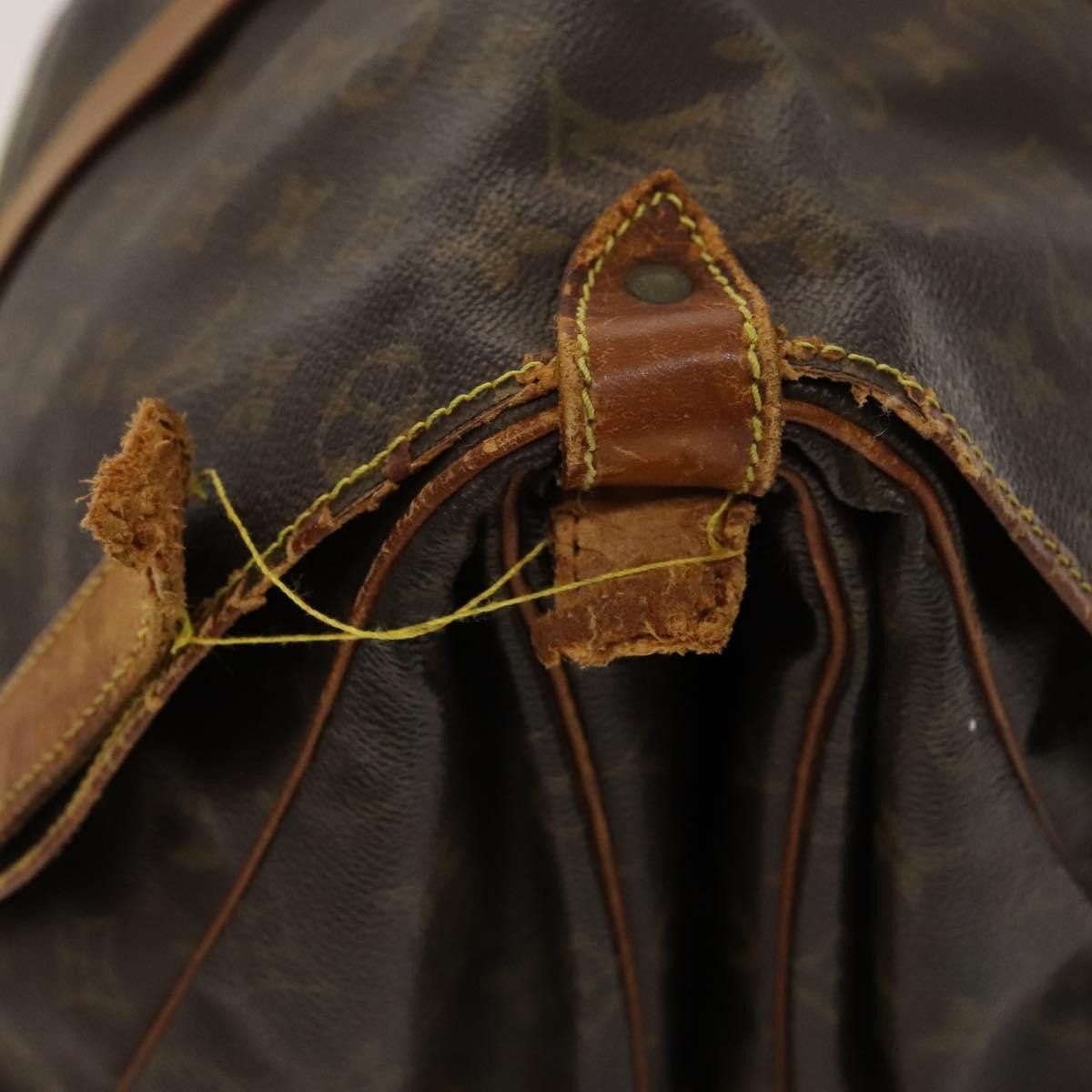 Louis Vuitton LOUIS VUITTON Monogram Saumur 35 Shoulder Bag M42254 Size ONE SIZE - 5 Thumbnail
