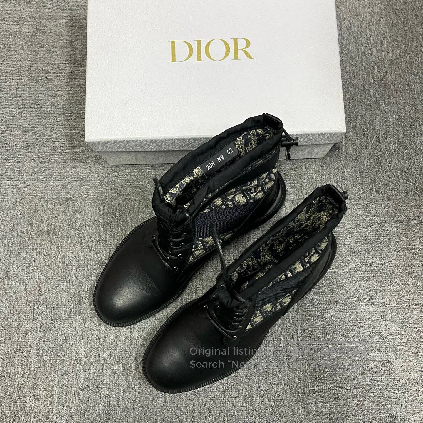 Dior Dior Alphabet-dotted jacquard patterned calf leather short Size US 9 / EU 42 - 1 Thumbnail