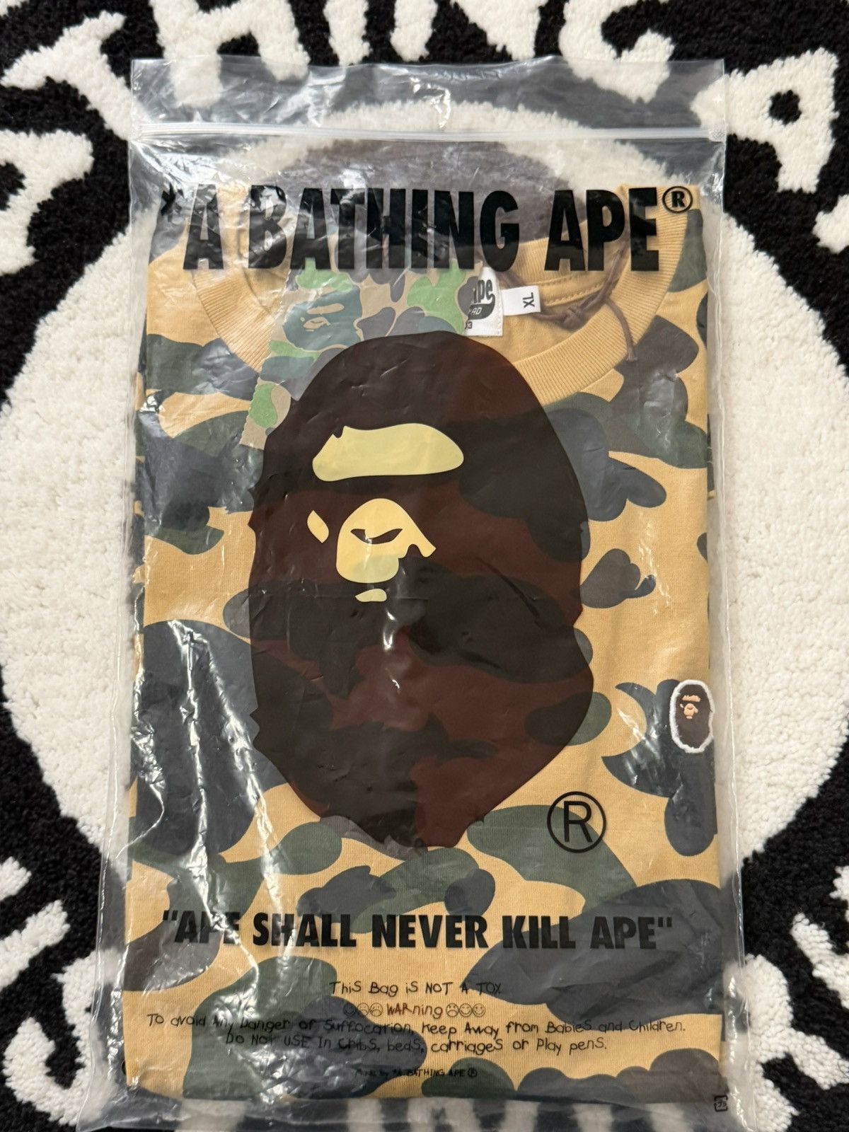 Bape Bape Yellow Camo One point Tee size XL Small defect Size US XL / EU 56 / 4 - 2 Thumbnail