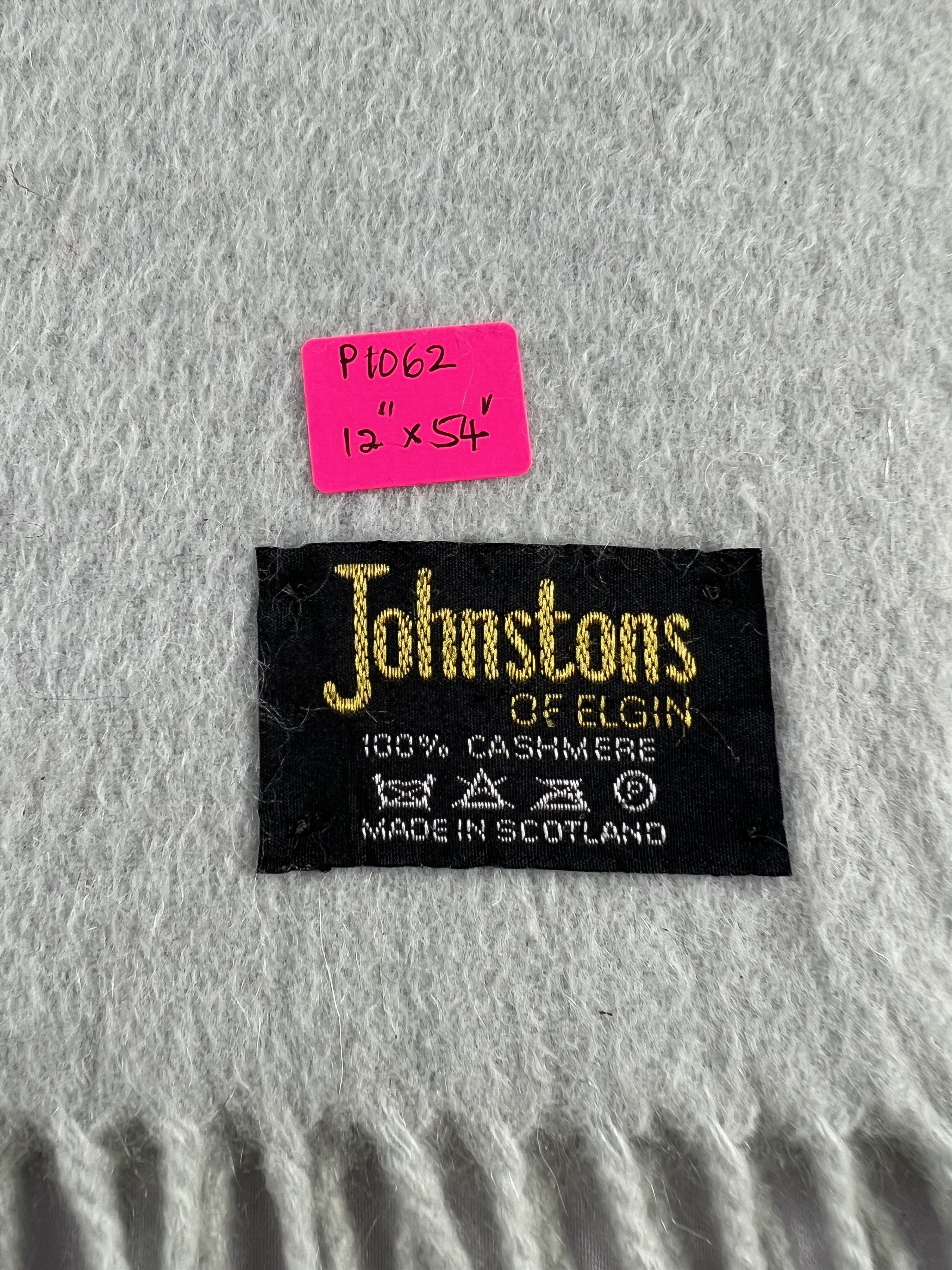 Johnstons Of Elgin Johnstons Of Elgin Scarf / Muffler / Neckwear P1062 Size ONE SIZE - 4 Thumbnail