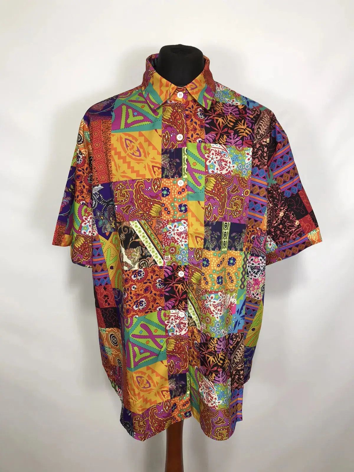 Vintage vintage crazy hawaiian shirt Size US XL / EU 56 / 4 - 1 Thumbnail
