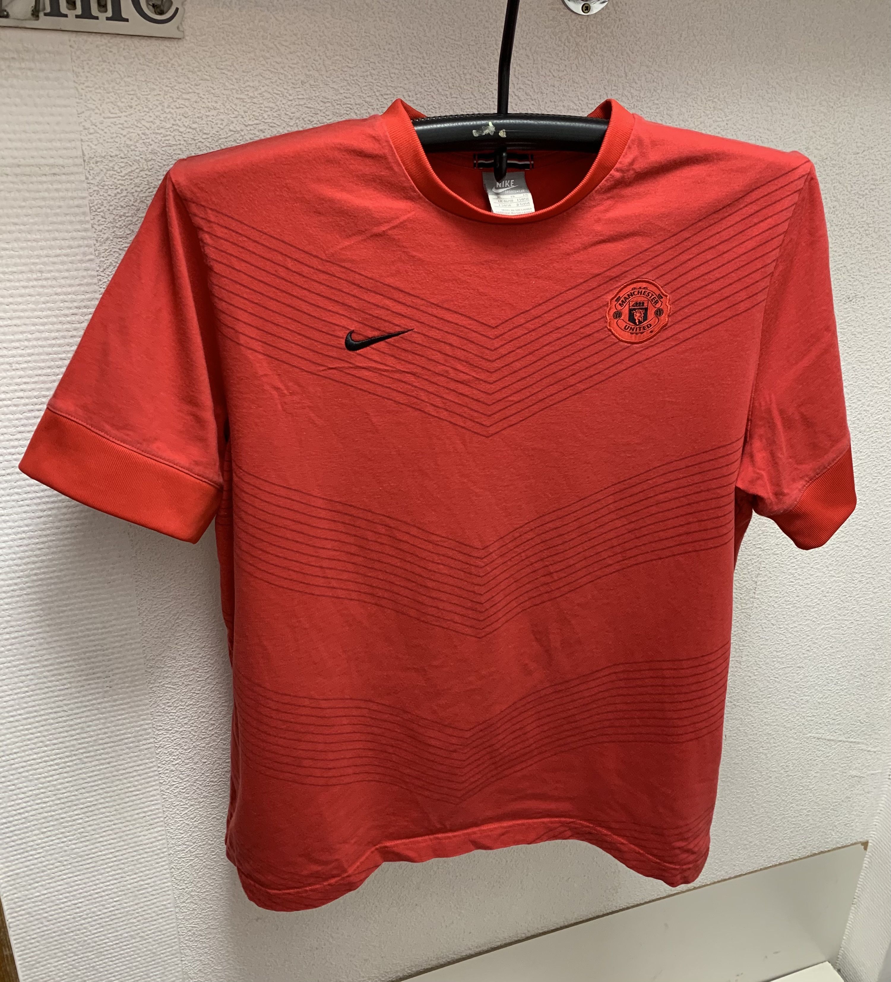 Nike Manchester United Nike soccer jersey t-shirt vintage Xl sz Size US XL / EU 56 / 4 - 1 Thumbnail
