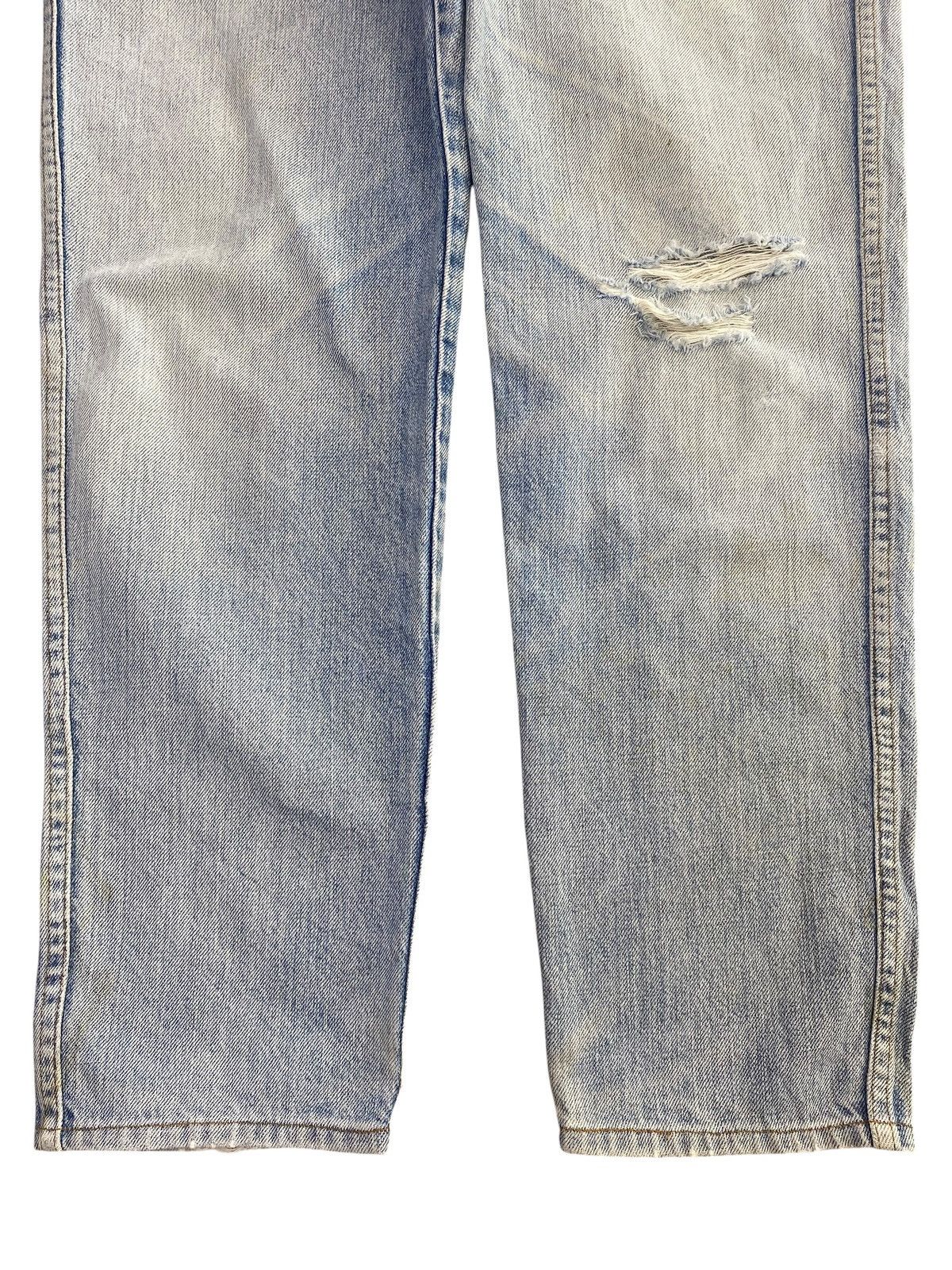 Levi's Levi’s Light Blue Wash Ripped Style Loose Jeans Size US 33 - 9 Thumbnail