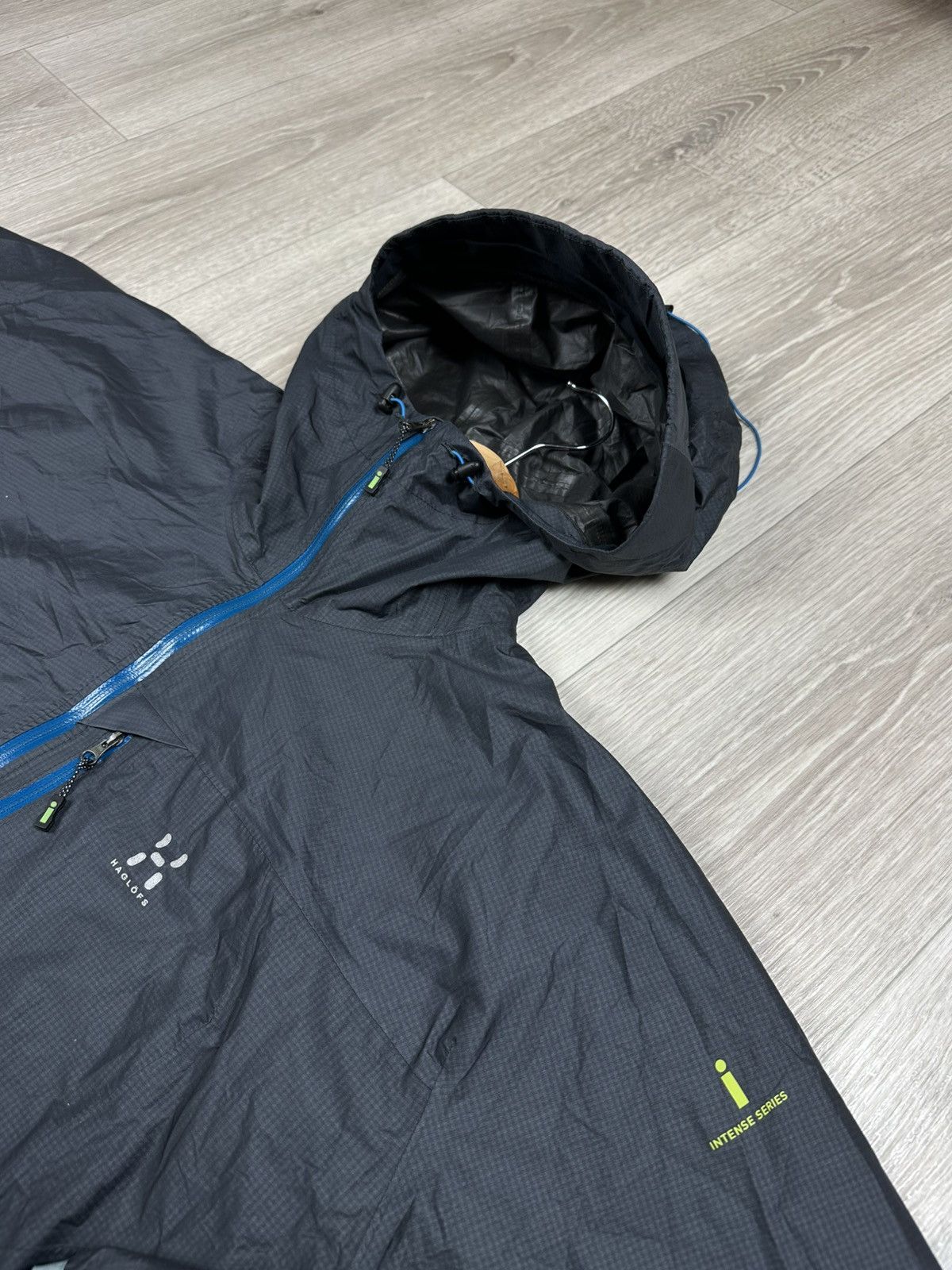 Goretex × Haglofs Haglofs Gore Tex Outdoor Light Jacket Intense Series Size XL Size US XL / EU 56 / 4 - 4 Thumbnail