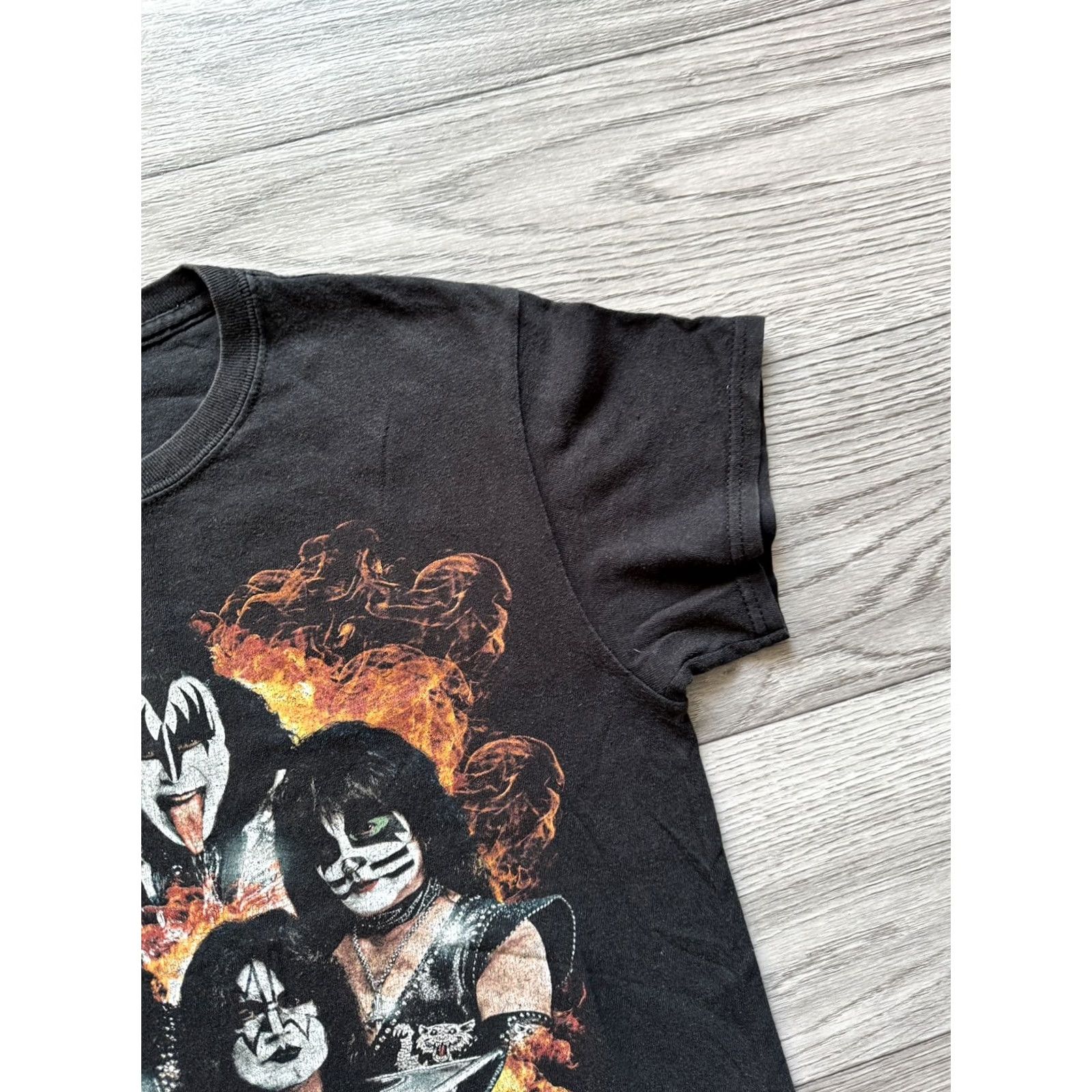 Gildan KISS End Of The Road World Tour Concert T-shirt Men S Black Double-Sided Gildan Shirt Size S Size US S / EU 44-46 / 1 - 7 Thumbnail