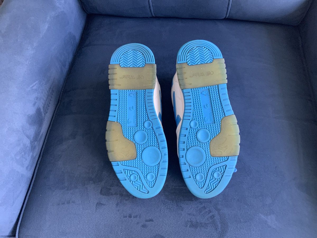 Off-White Out of office Size US 9 / EU 42 - 5 Thumbnail