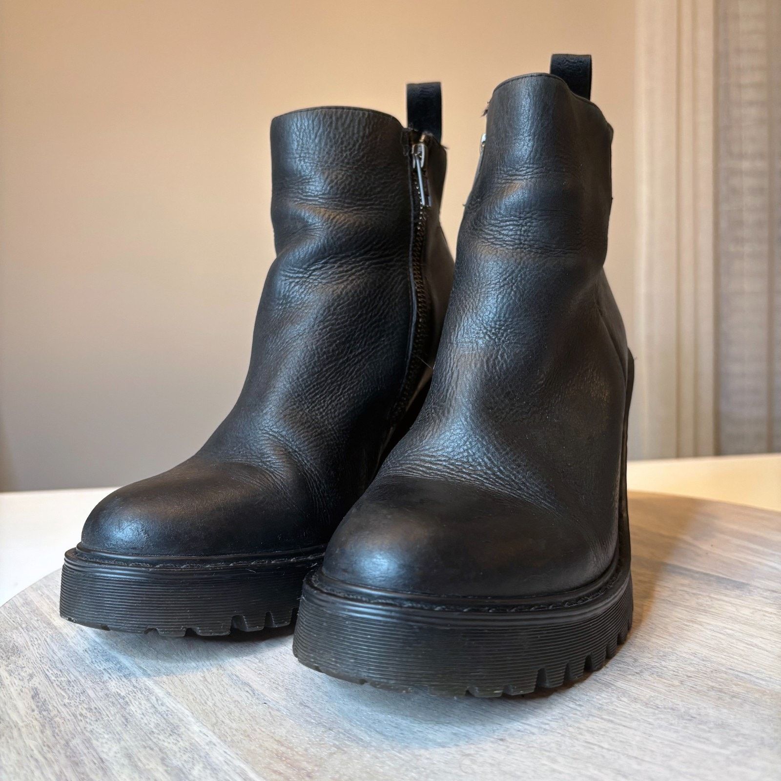 Dr. Martens Rare Dr Martens Magdalena Platform Heels Boots Women's 8 Size US 8 / IT 38 - 5 Thumbnail