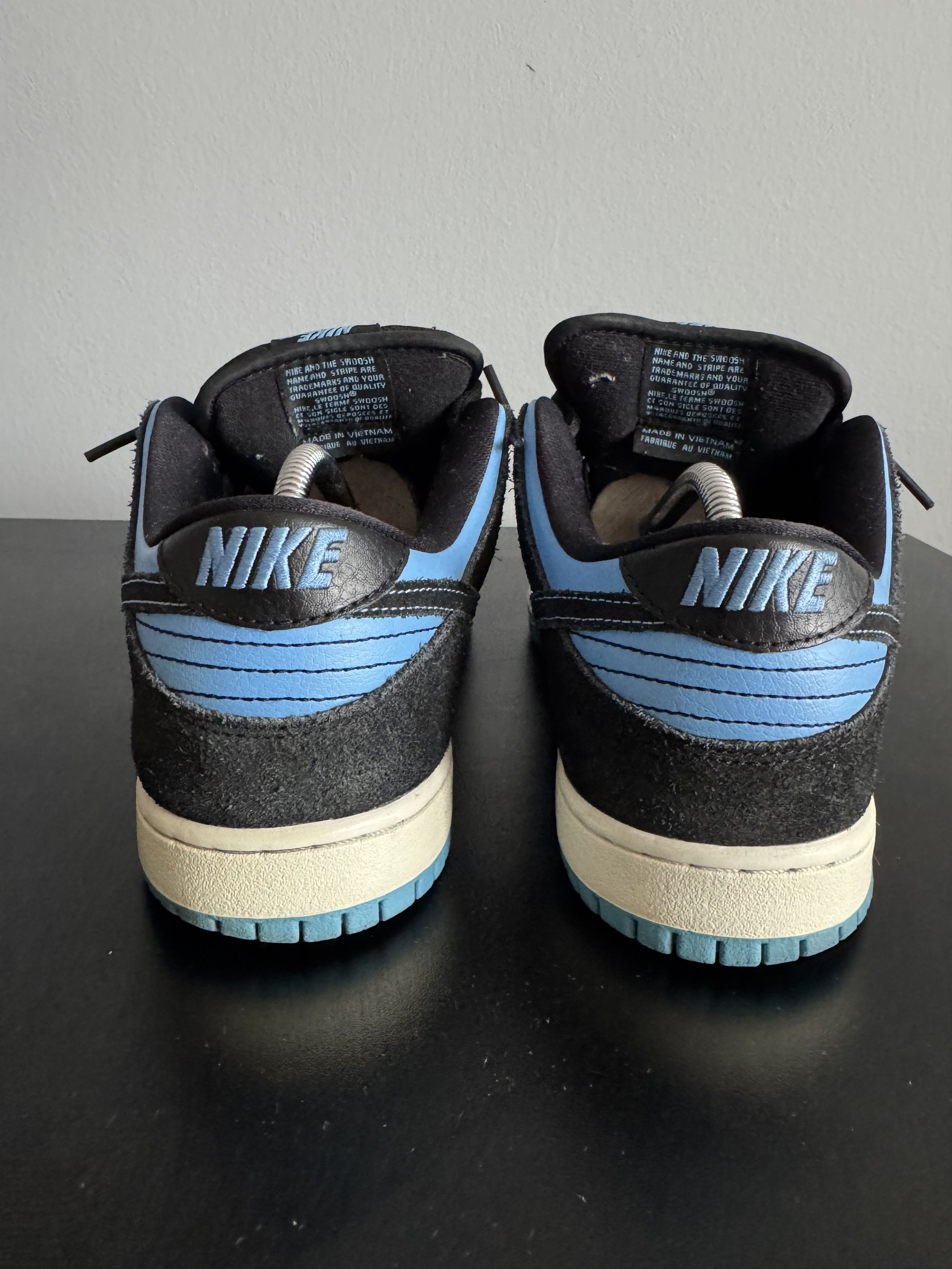 Nike Nike SB Dunk Sub Zero Low Black University Blue pigeon hulk Size US 9.5 / EU 42-43 - 2 Thumbnail