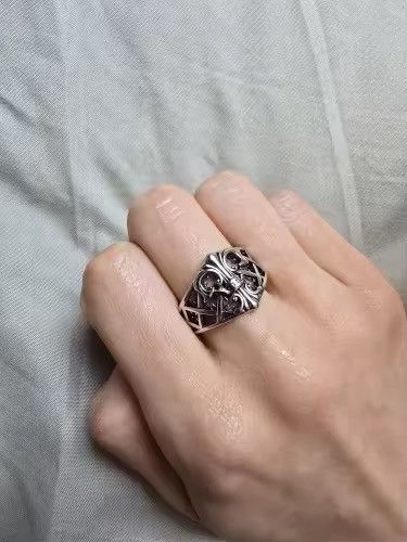 Jewelry Gothic Chrome Floral Cross Adjutable Ring Size ONE SIZE - 7 Thumbnail