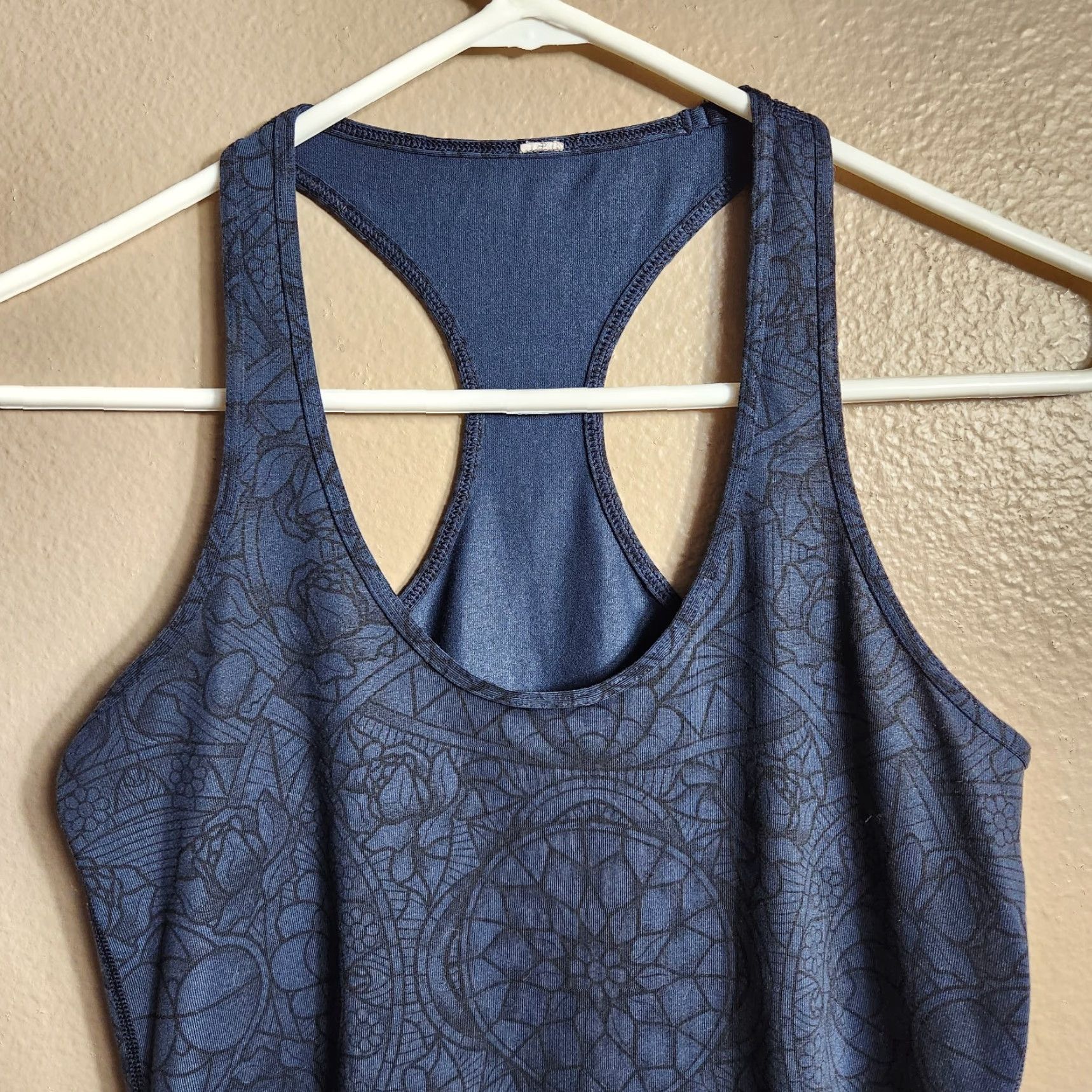 Lululemon Lululemon Womens Cool Racerback Tank Prisma Inkwell Black-Size 2 Tank Sleeveless Racerback Pullover Yoga Running Gym 2 Blue Black Womens Size ONE SIZE - 5 Thumbnail