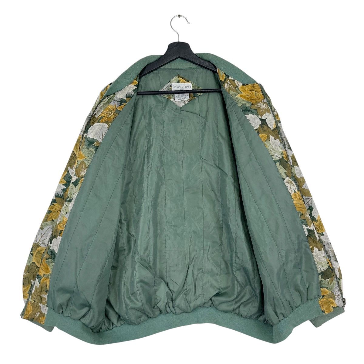 Vintage 90’s Casual Corner All Over Print Silk Bomber Size US XL / EU 56 / 4 - 4 Thumbnail