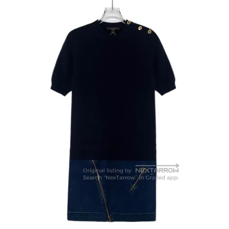 Louis Vuitton Louis Vuitton Black wool crew neck short sleeve knit denim Size XS / US 0-2 / IT 36-38 - 1 Thumbnail