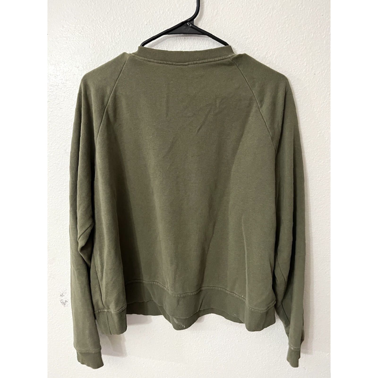 H&M H&M Sweatshirt Crew Neck Green Cotton Blend Women XL pullover Activewear, Cozy, Solid, Pullover, Regular Fit, Studio Clean, Woman's Size XL Size XL / US 12-14 / IT 48-50 - 3 Thumbnail