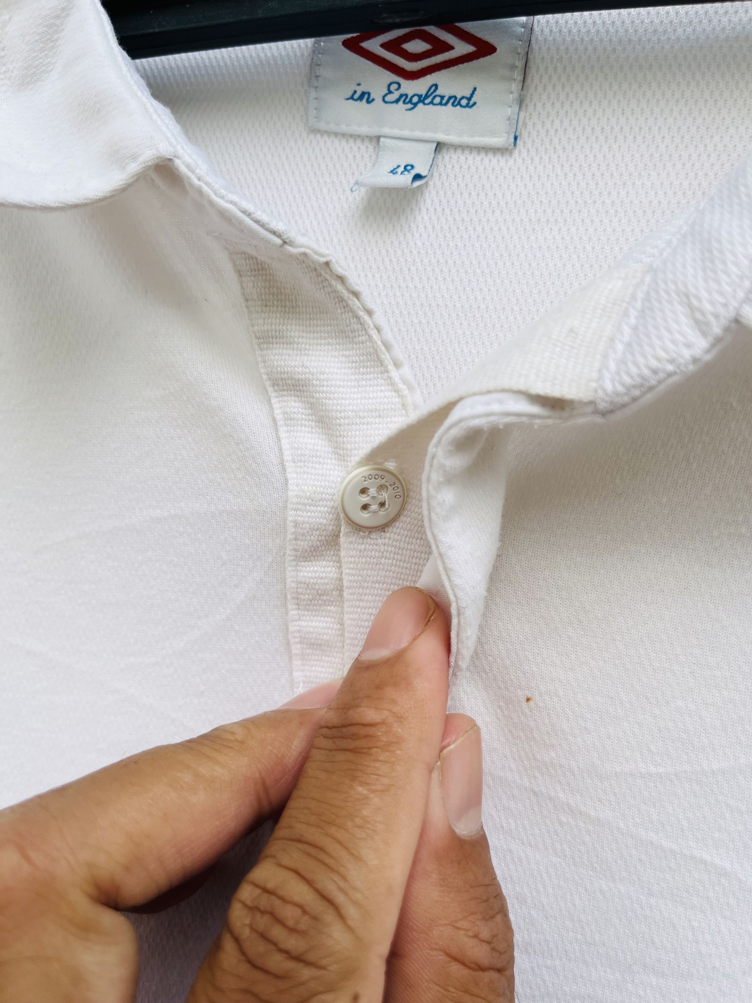 Japanese Brand Vintage England Tailored By Umbro White Colour Size US L / EU 52-54 / 3 - 9 Thumbnail