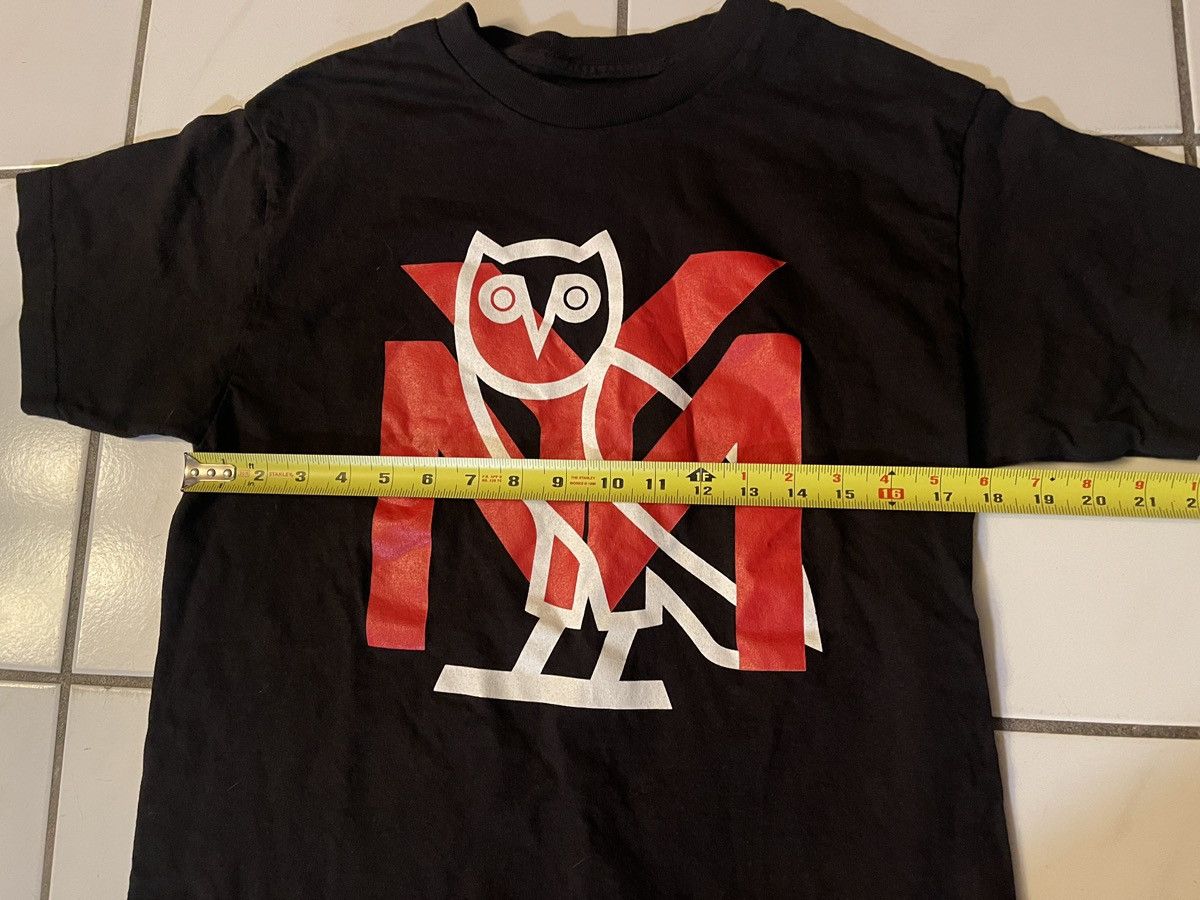 October's Very Own Lil Wayne x Drake Young Money x OVO Tour Tee Size Medium Size US M / EU 48-50 / 2 - 6 Thumbnail