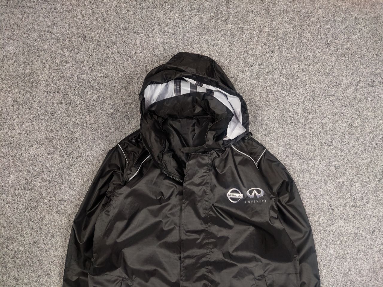 Vintage Nissan Infiniti Japan Racing Car Light Windbreaker Jacket Size US M / EU 48-50 / 2 - 1 Thumbnail