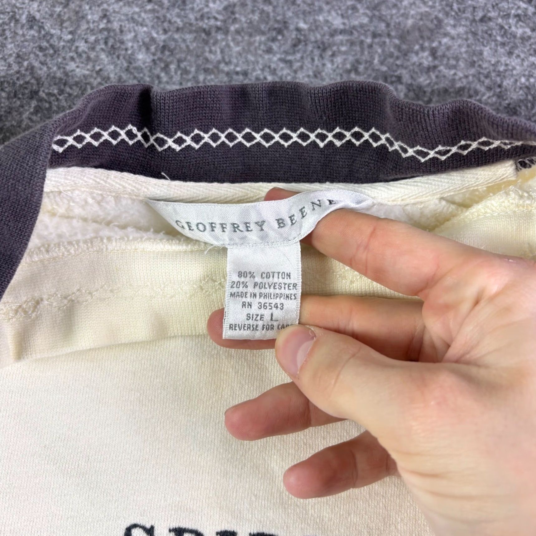 Geoffrey Beene Geoffrey Beene Sweatshirt Mens Large Ivory Embroidered Spirit of the Wilderness Vintage Size US L / EU 52-54 / 3 - 5 Thumbnail