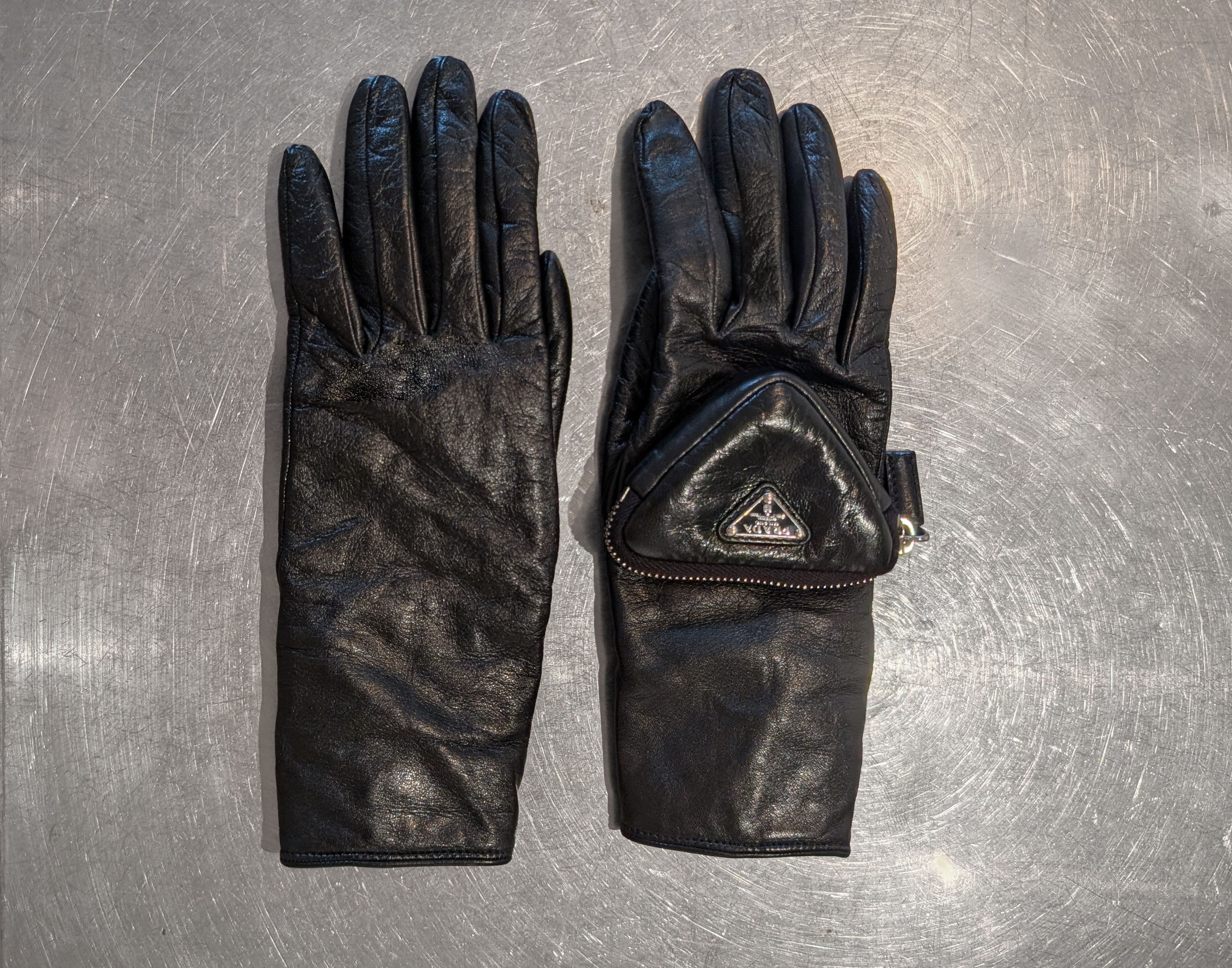 Prada FW21 Black leather gloves with pocket Size ONE SIZE - 2 Thumbnail